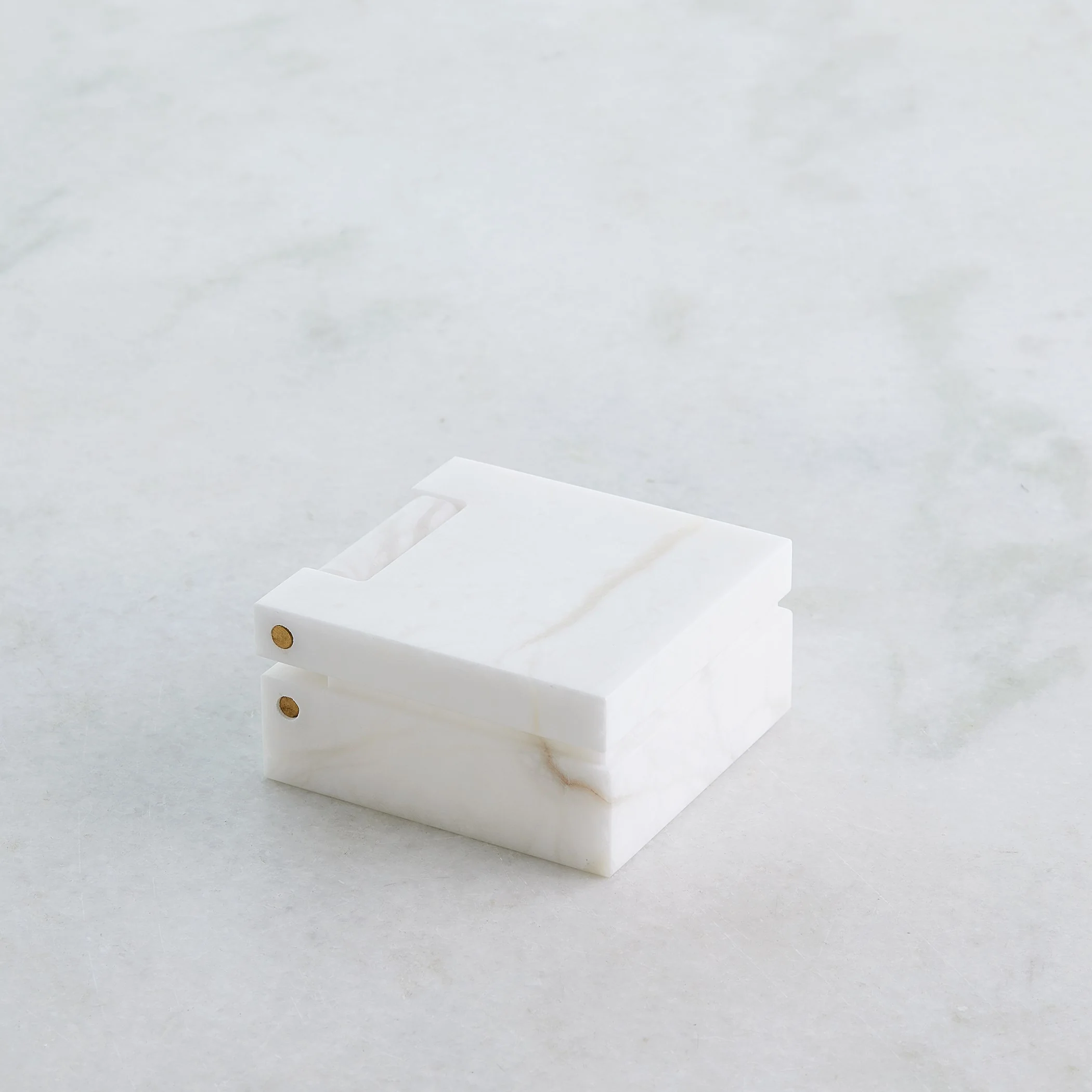 Global Views Hinged Alabaster Box White - Image 6