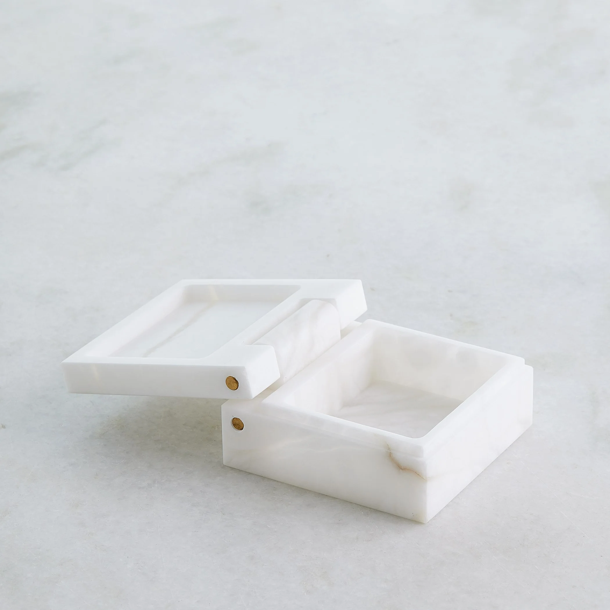 Global Views Hinged Alabaster Box White - Image 7