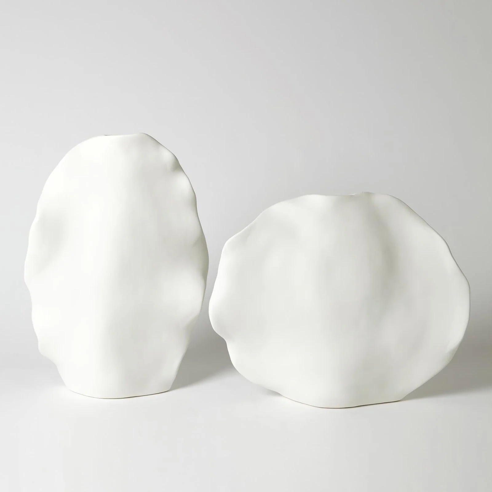 Global Views Kelp Vase Matte White - Image 7