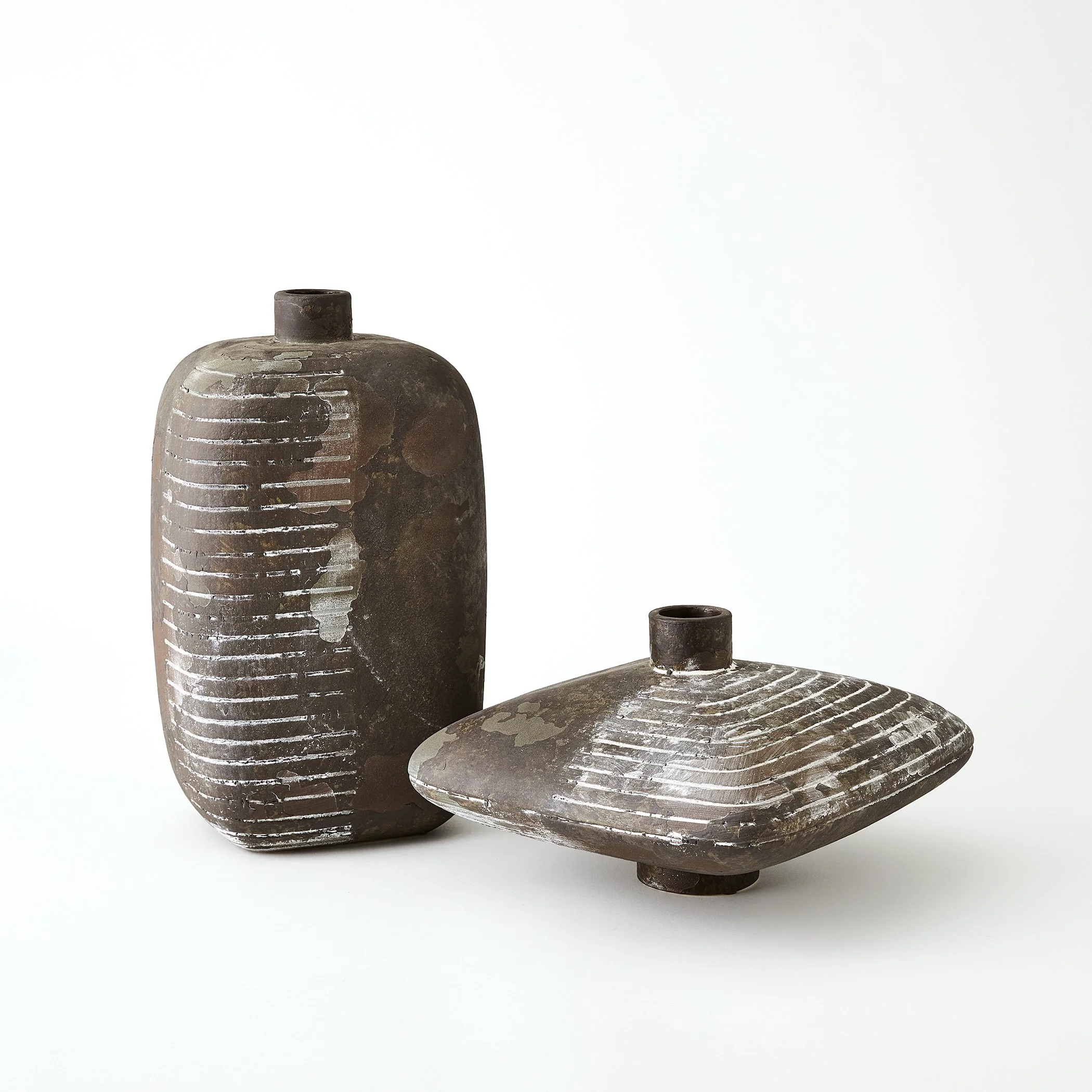 Global Views Lantern Vase Soot - Image 2