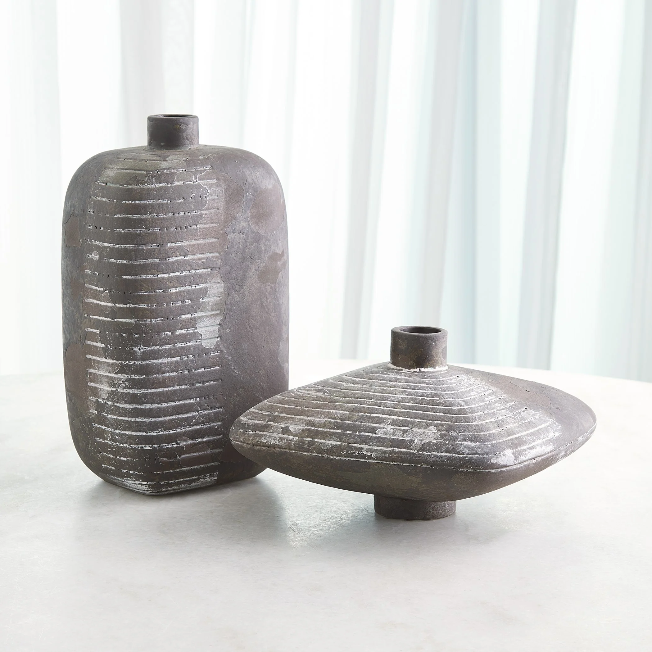 Global Views Lantern Vase Soot - Image 5