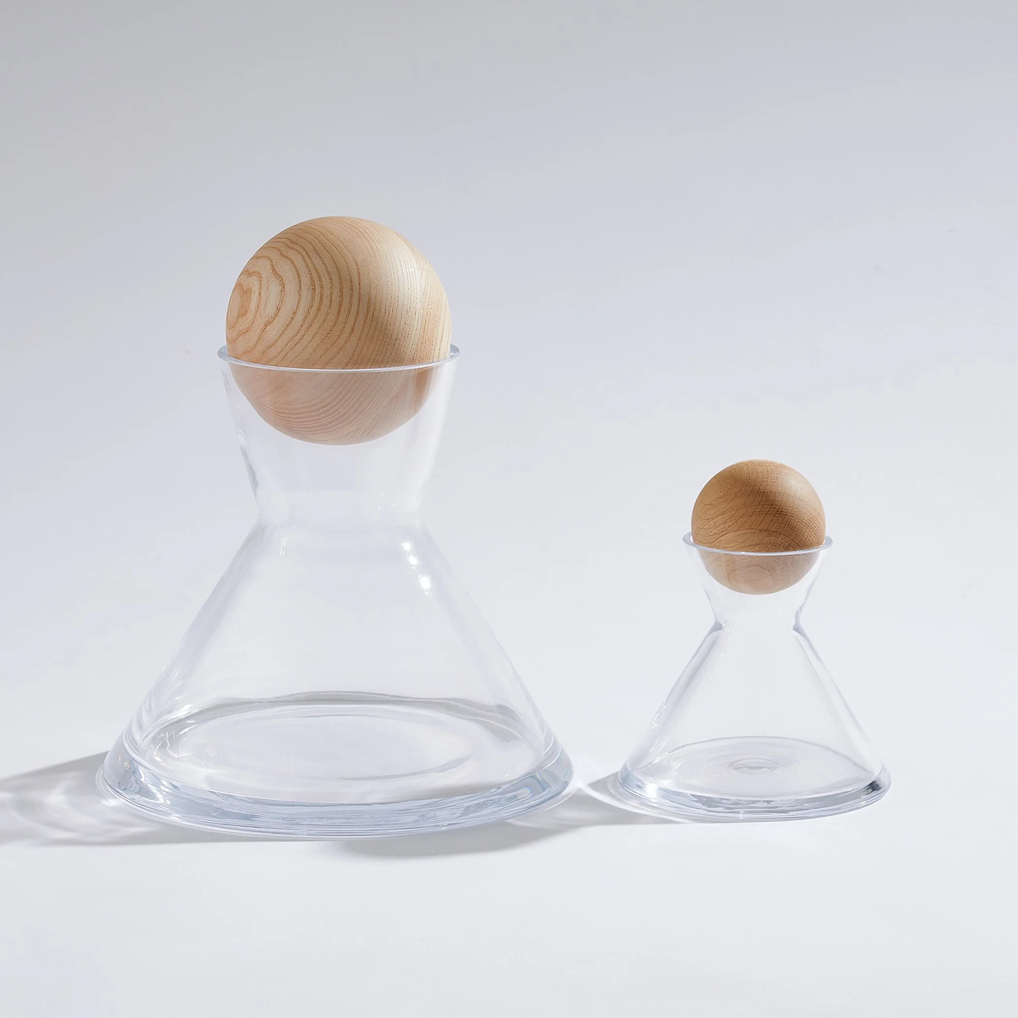 Global Views Mawell Decanter - Image 2
