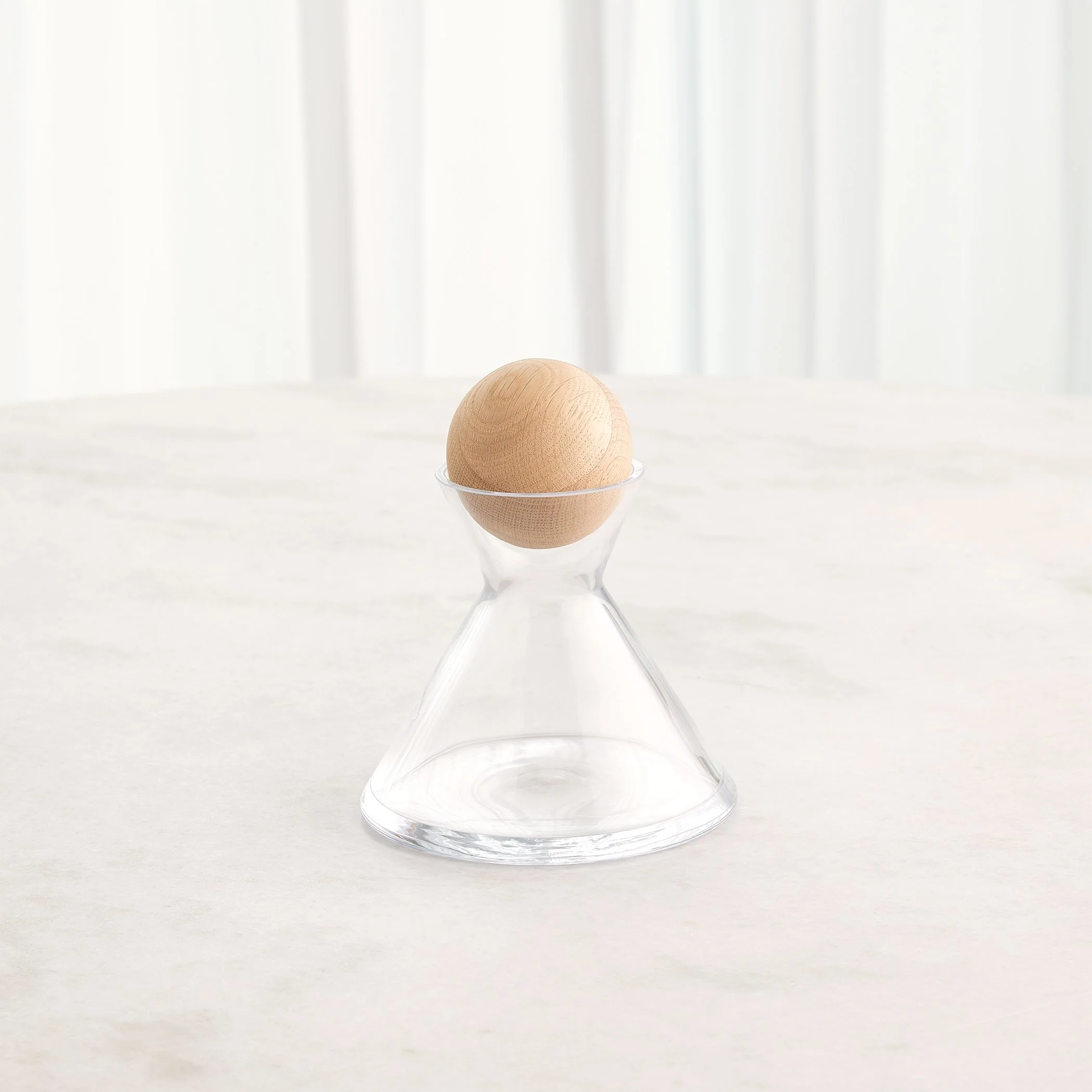 Global Views Mawell Decanter - Image 3