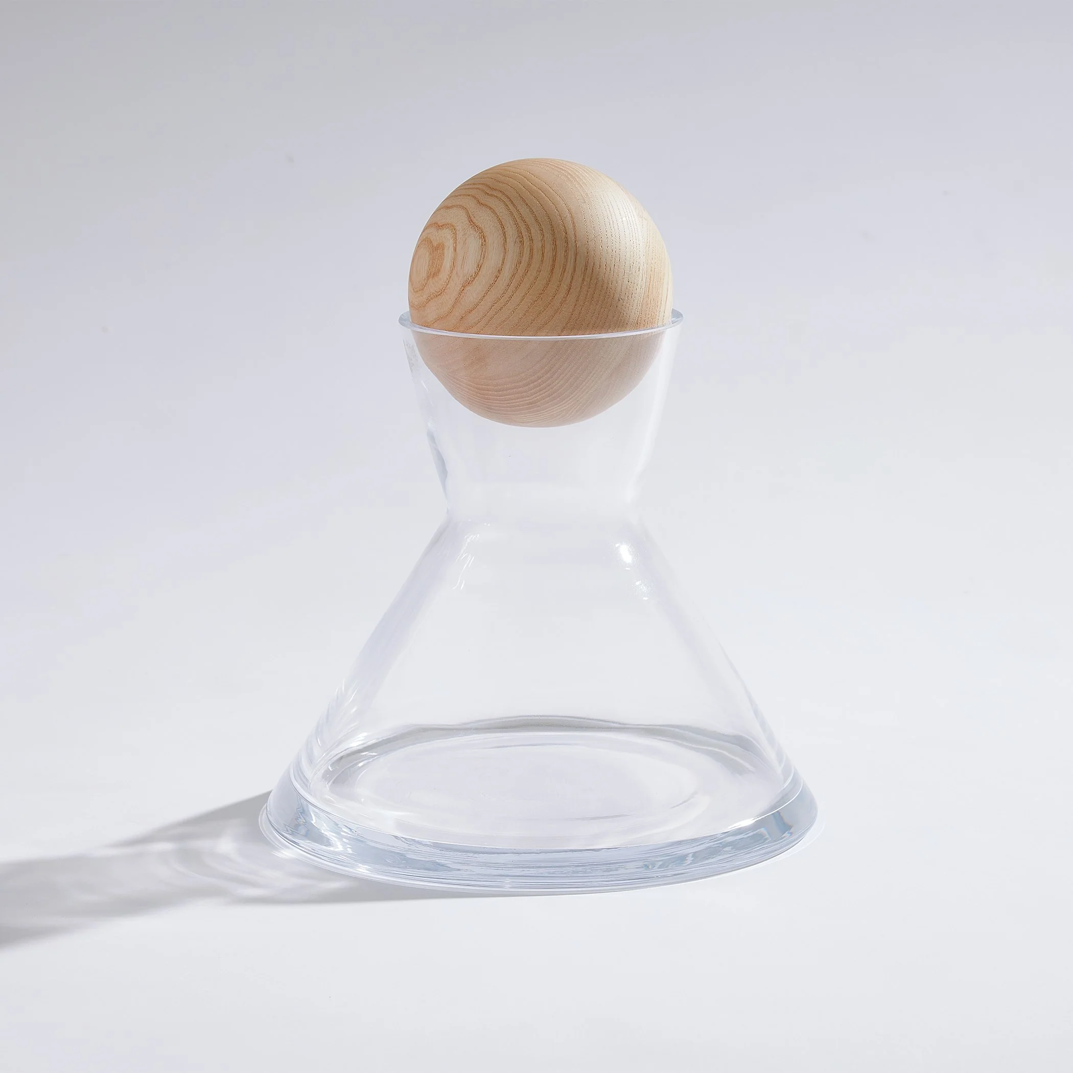Global Views Mawell Decanter - Image 9