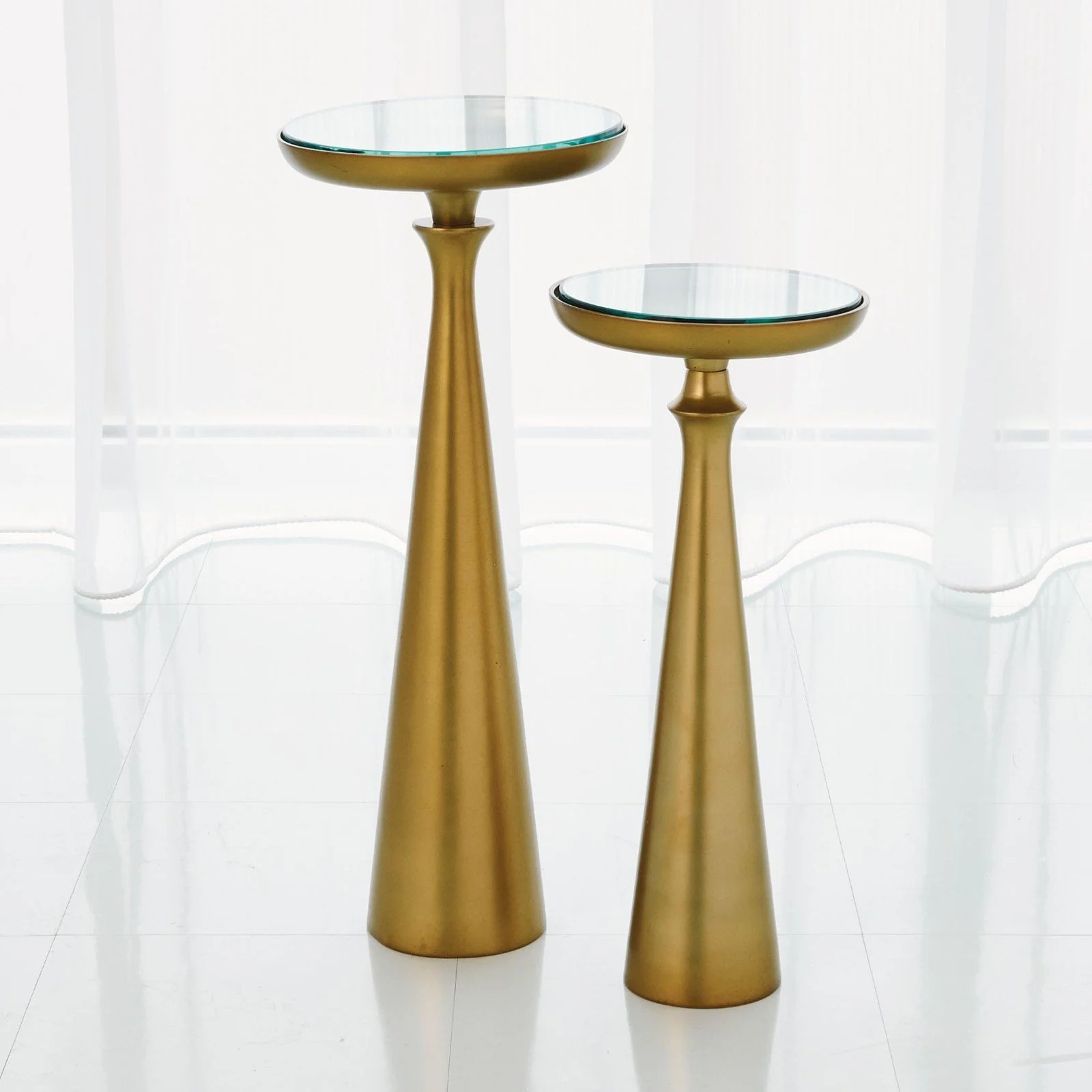 Global Views Minaret Accent Table - Image 3
