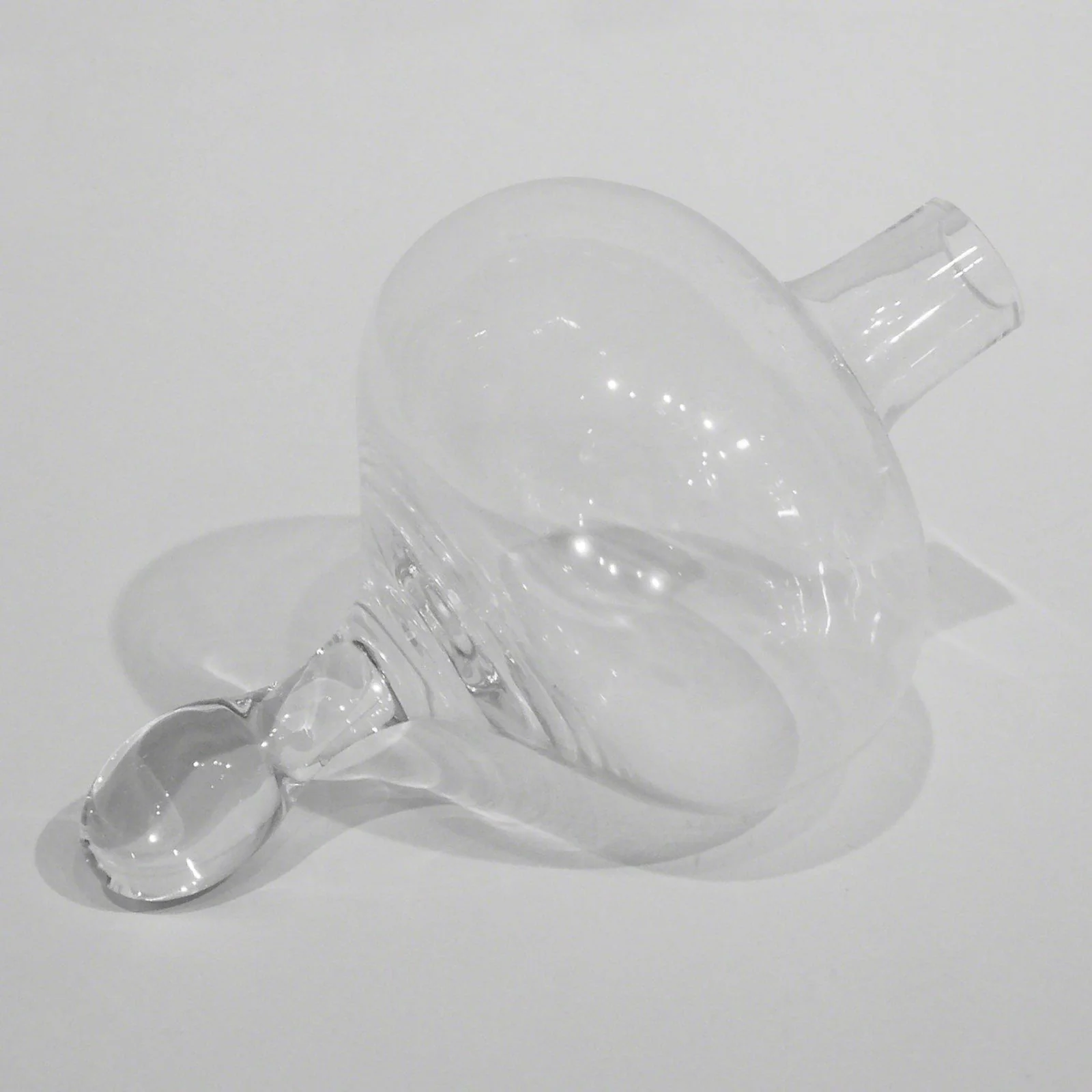 Global Views Mini Floating Vase - Image 3