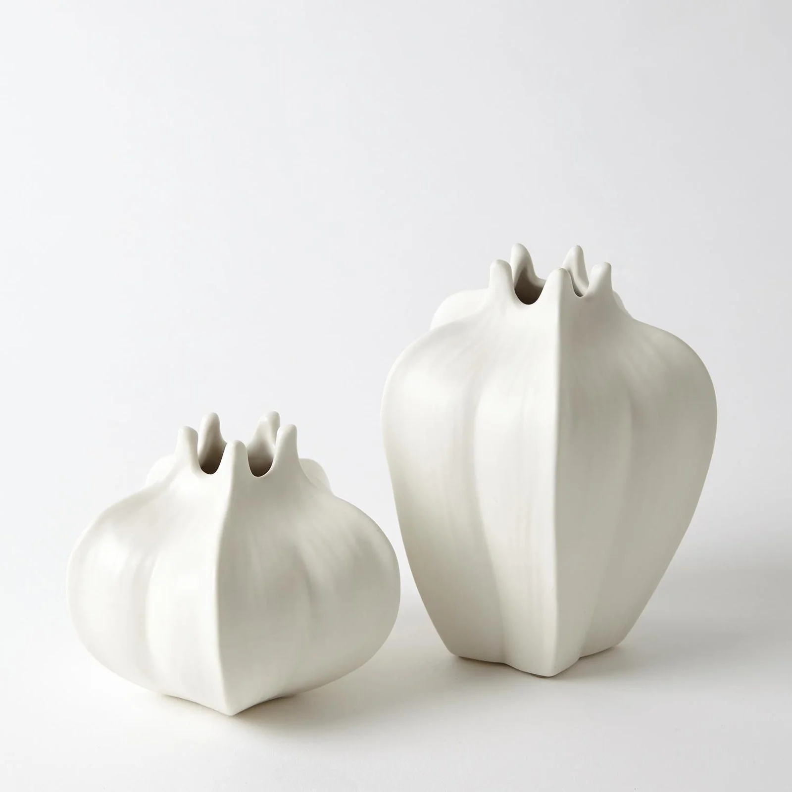 Global Views Mini Star Fruit Vase - Image 3