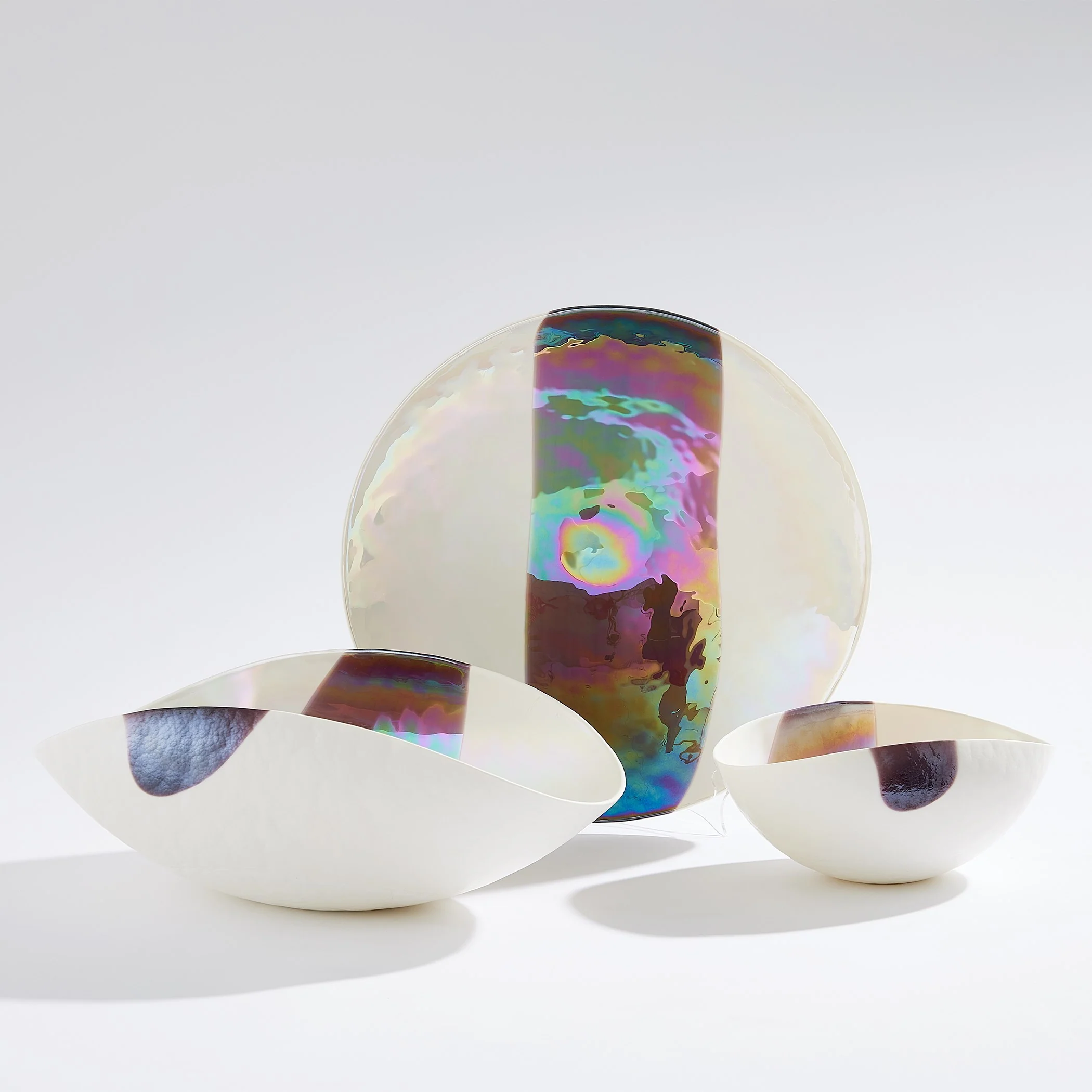 Global Views Mirabelle Centerpiece Ivory/Plum - Image 3