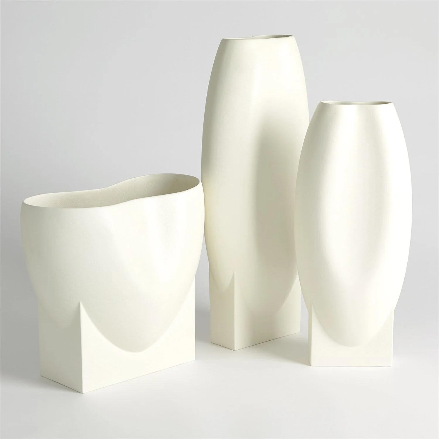 Global Views Orpheus Vases & Bowl - Ivory - Image 3