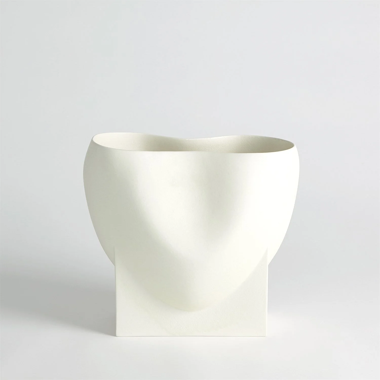 Global Views Orpheus Vases & Bowl - Ivory - Image 4
