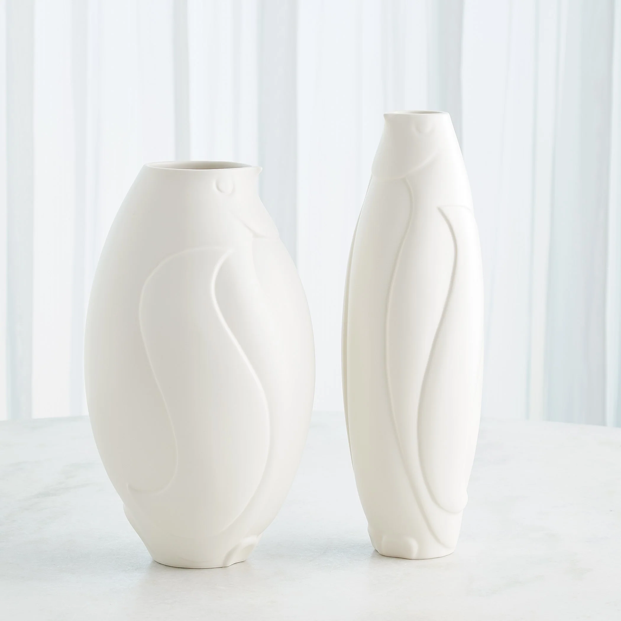 Global Views Penguin Vase - Image 5