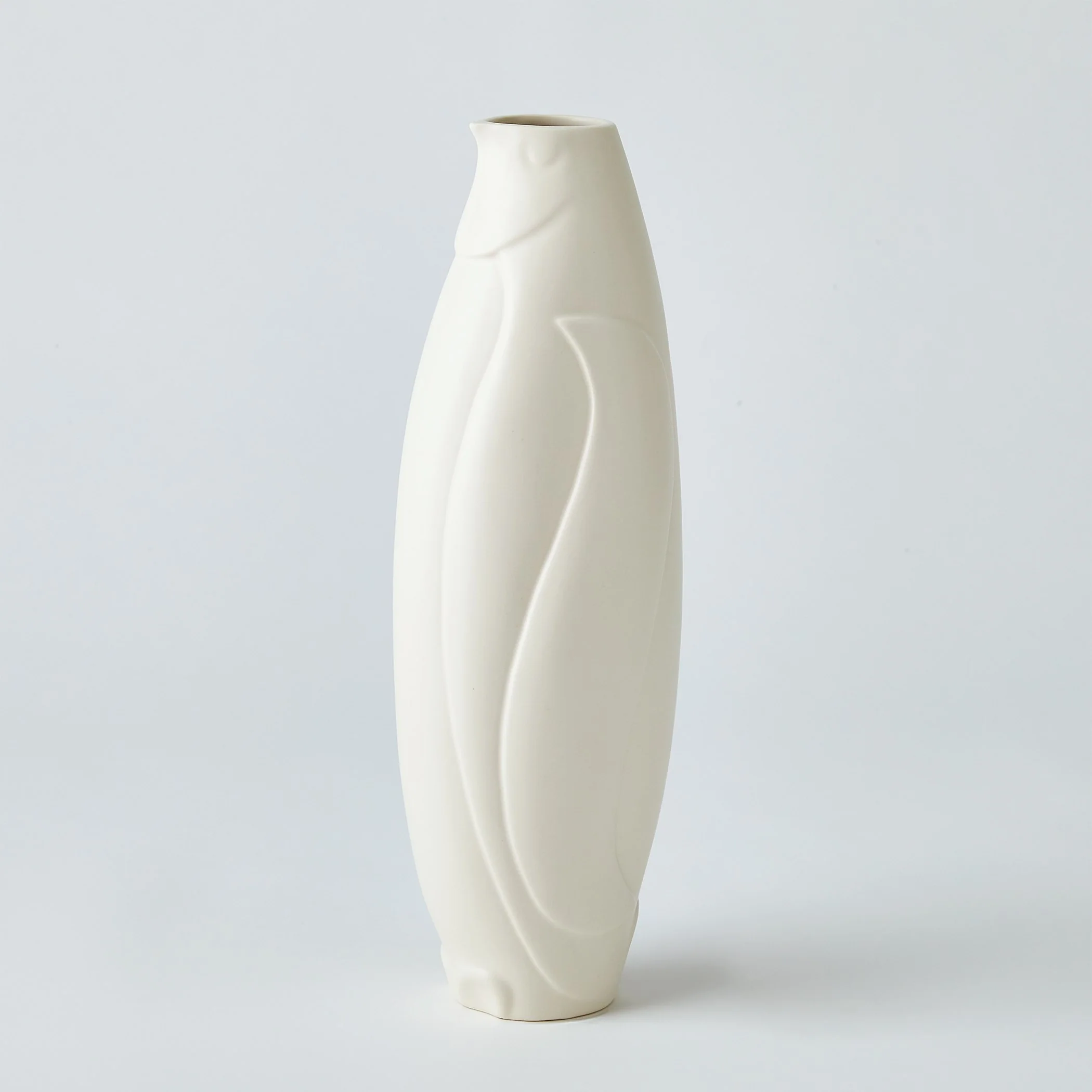 Global Views Penguin Vase - Image 7