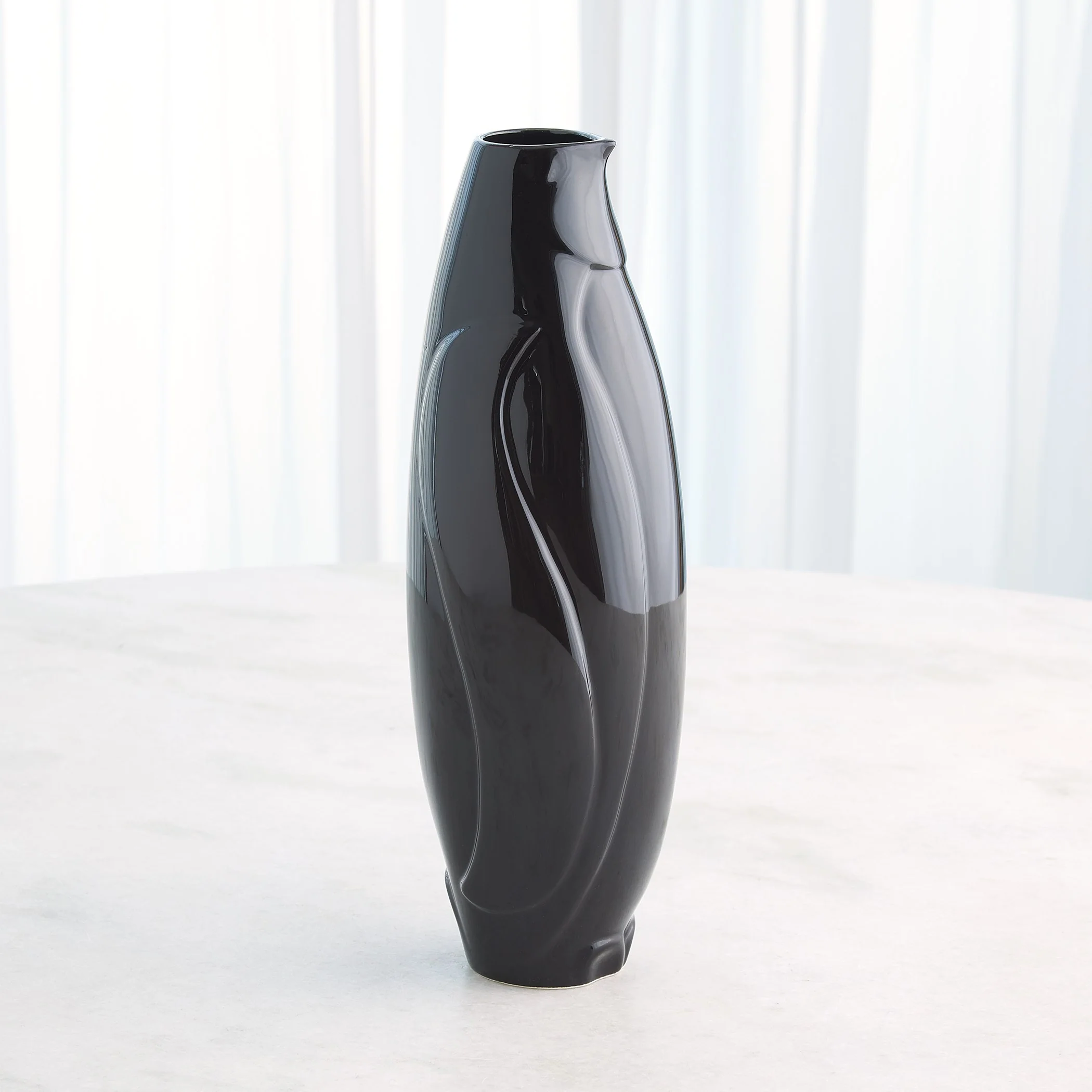Global Views Penguin Vase Black - Image 3