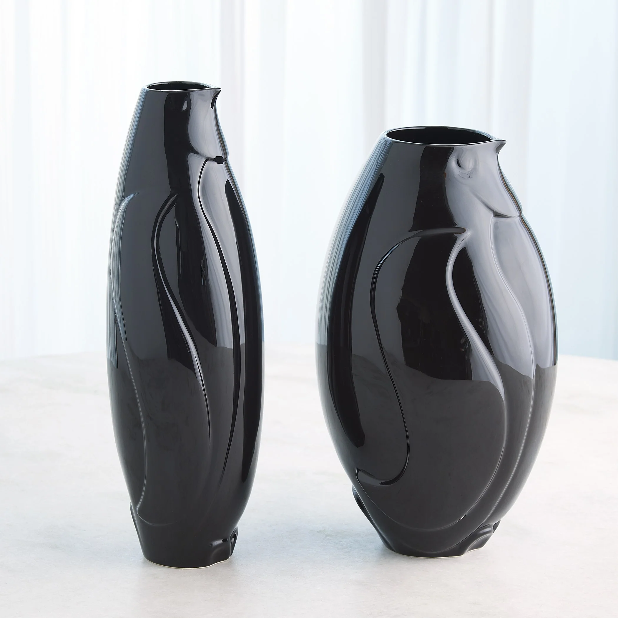Global Views Penguin Vase Black - Image 4