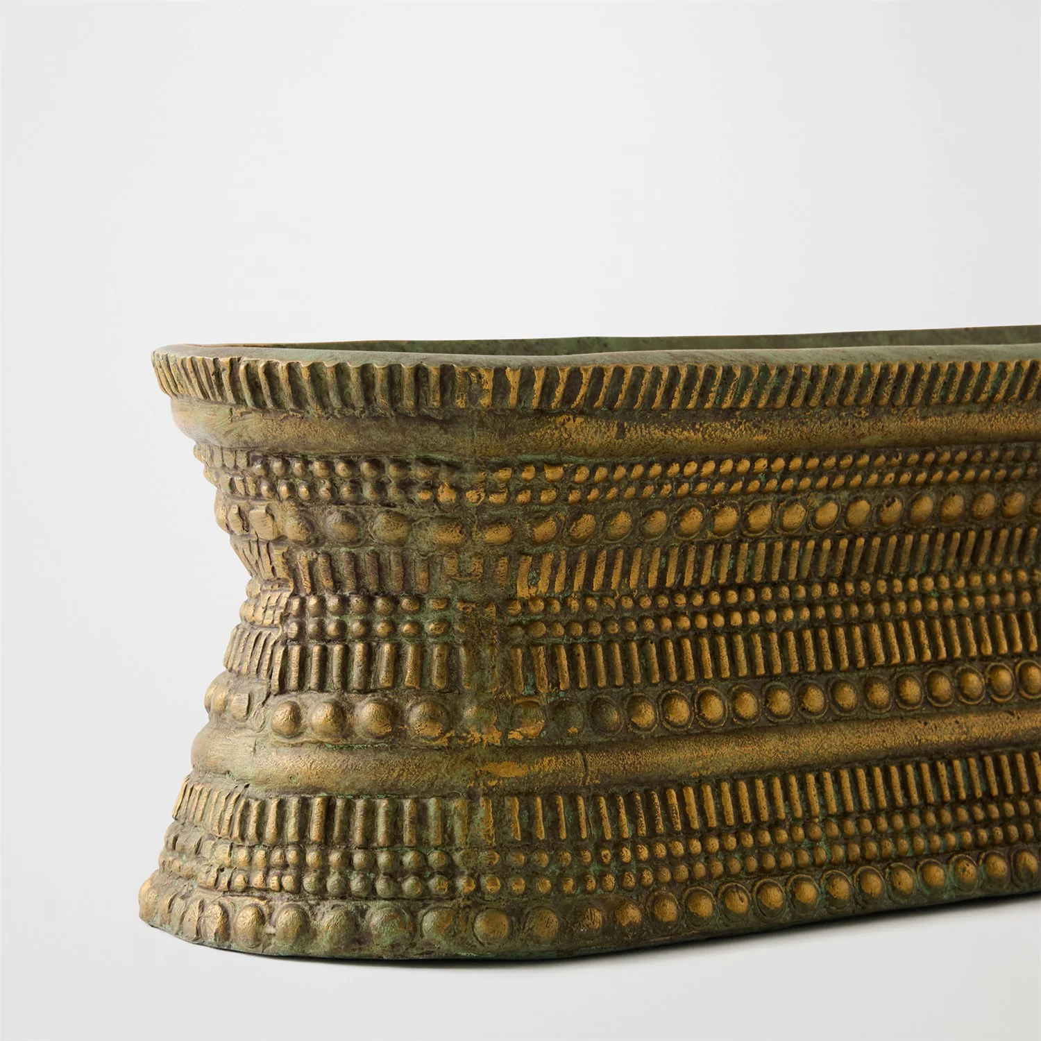Global Views Perles Centerpiece - Image 3