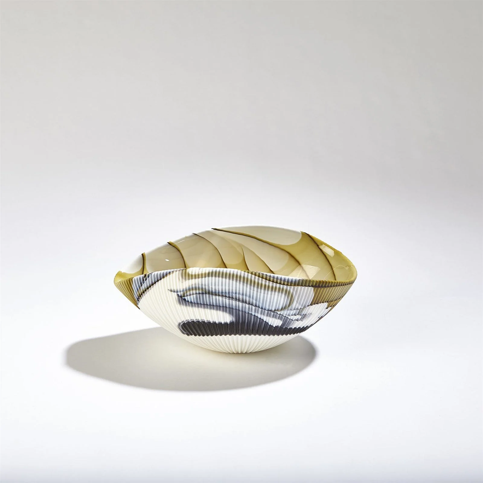 Global Views Pleated Bowl Amber/Blue Filigree - Image 8