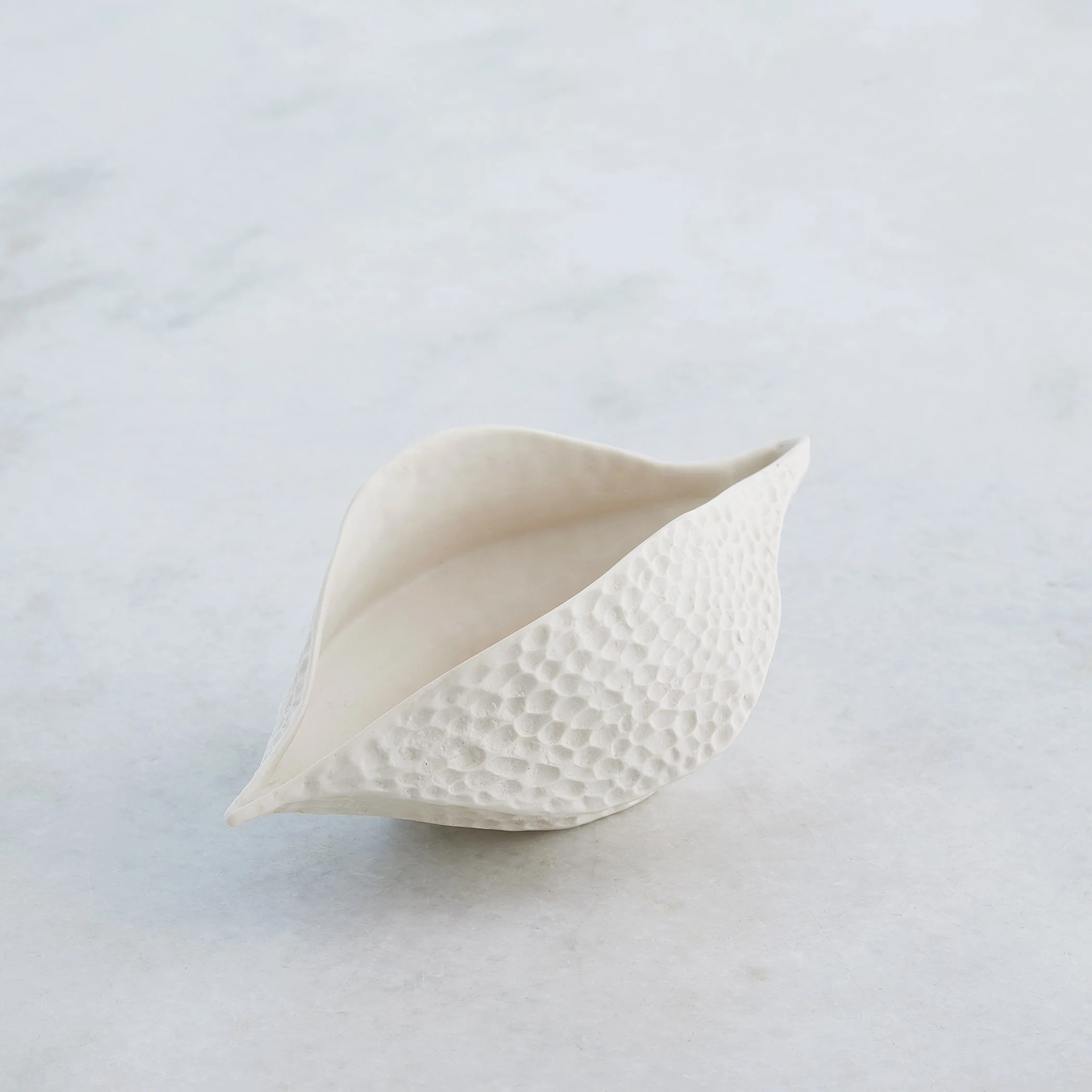 Global Views Porcelain Pod Matte White - Image 5
