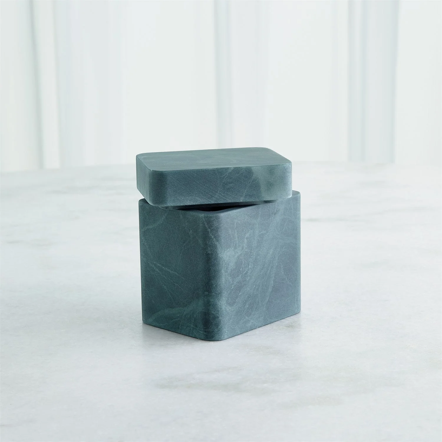 Global Views Raggio Alabaster Box - Black/Green - Image 12