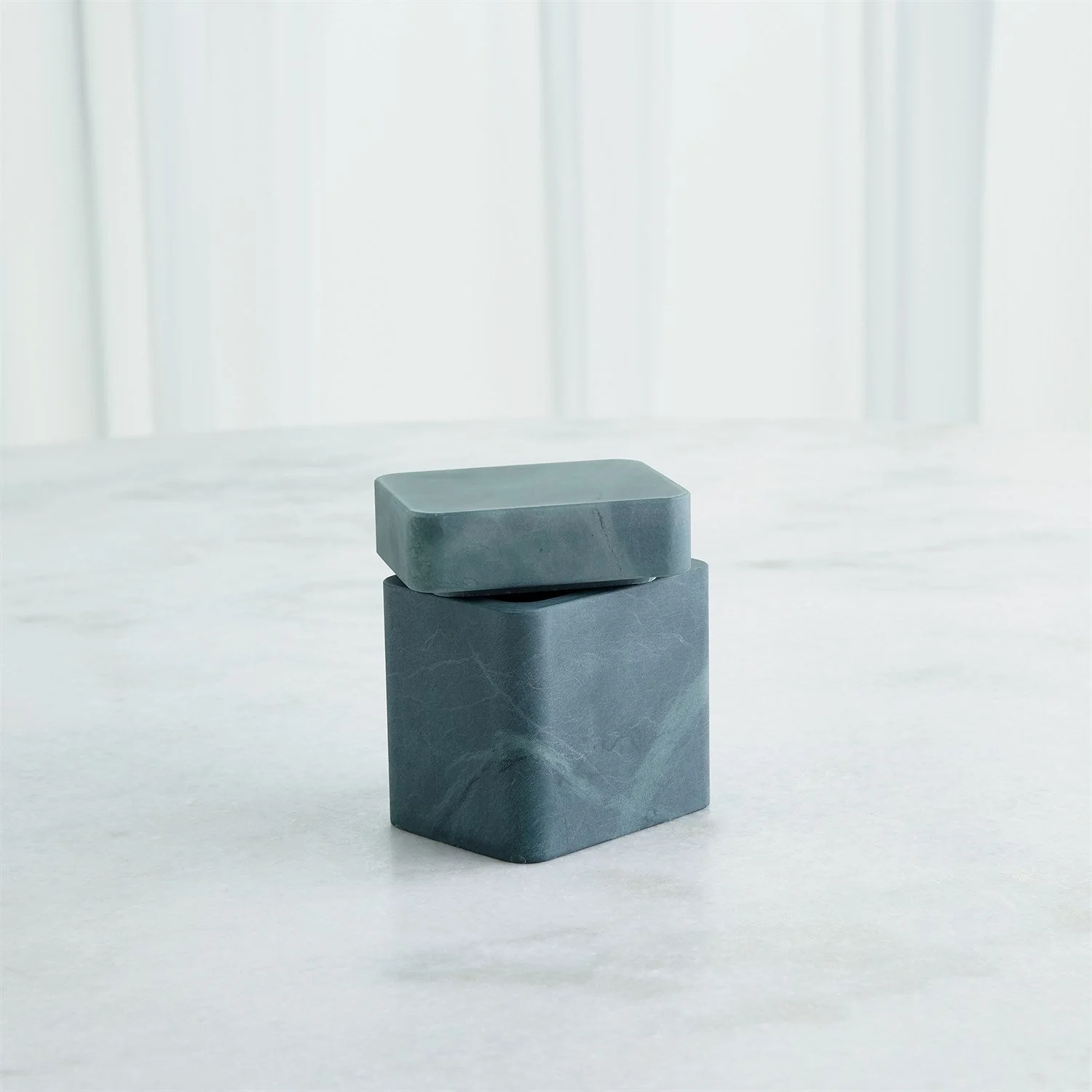 Global Views Raggio Alabaster Box - Black/Green - Image 15