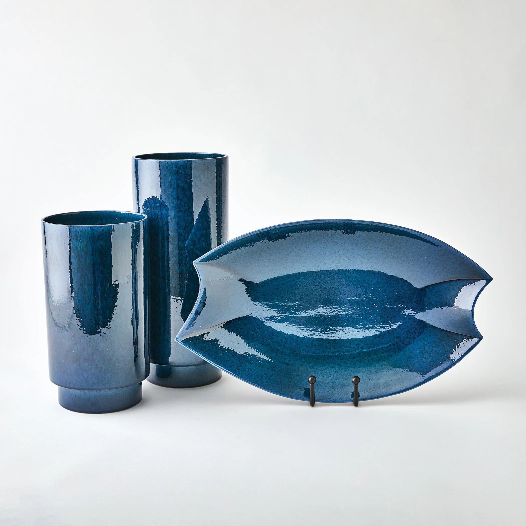 Global Views Rolo Vase and Platter - Image 2