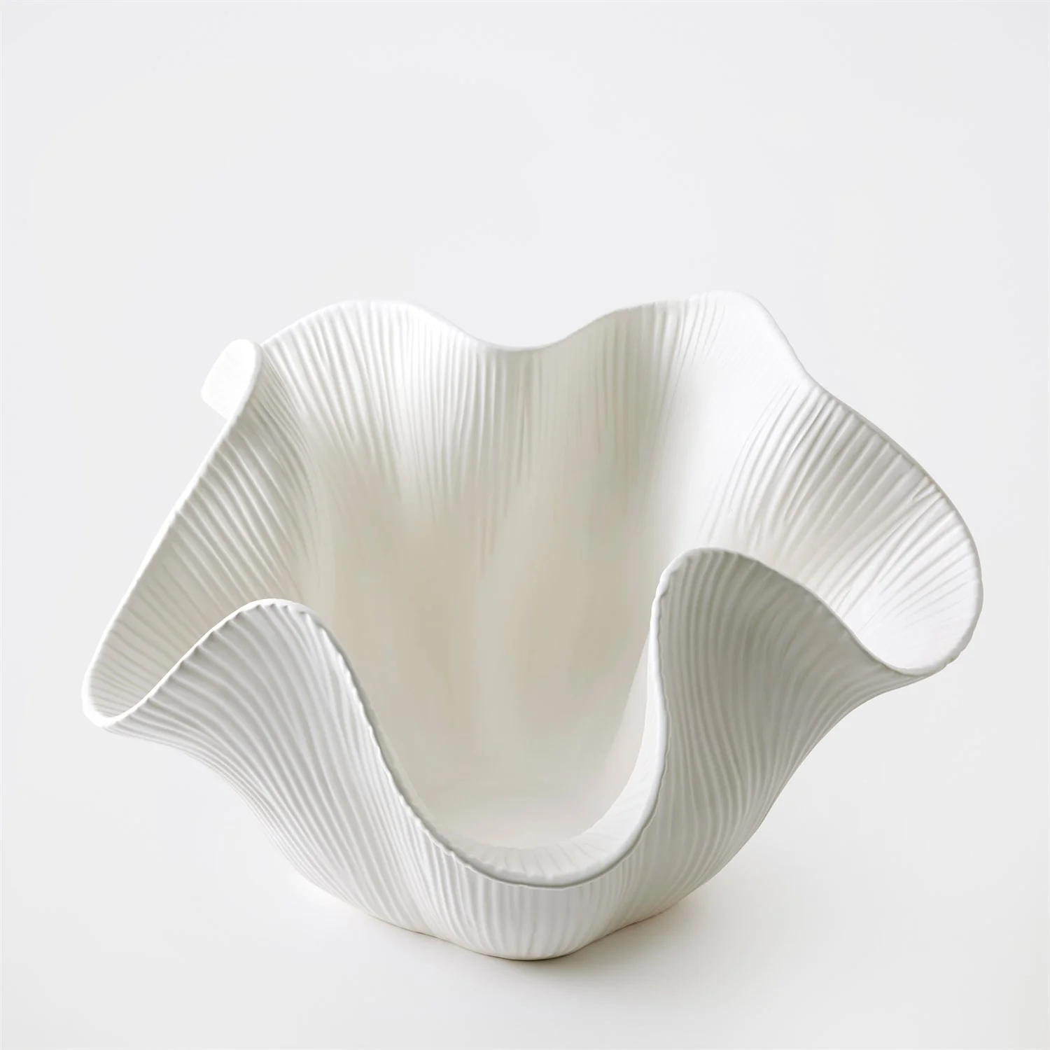 Global Views Scallop Bowl - Image 11