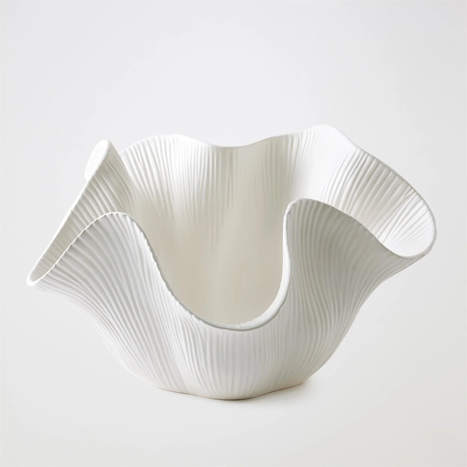 Global Views Scallop Bowl - Image 3