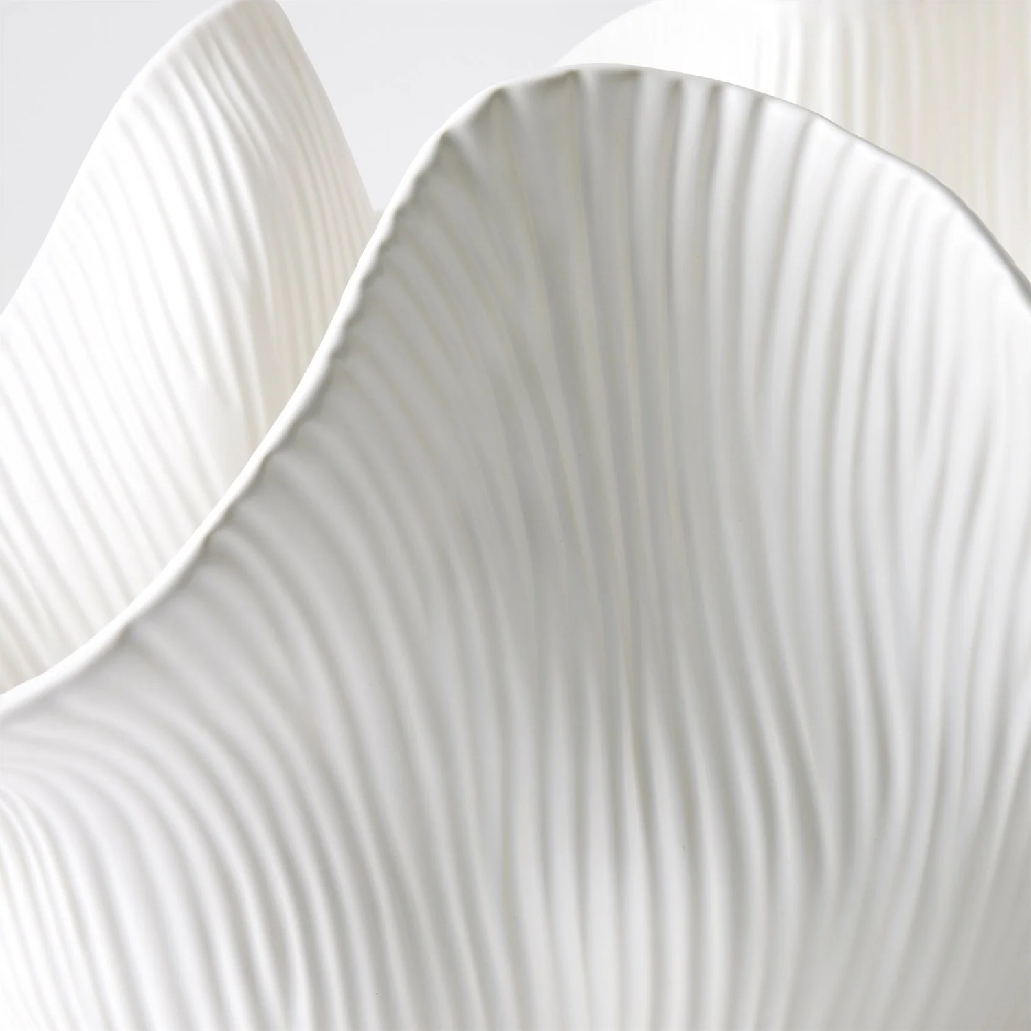 Global Views Scallop Bowl - Image 5