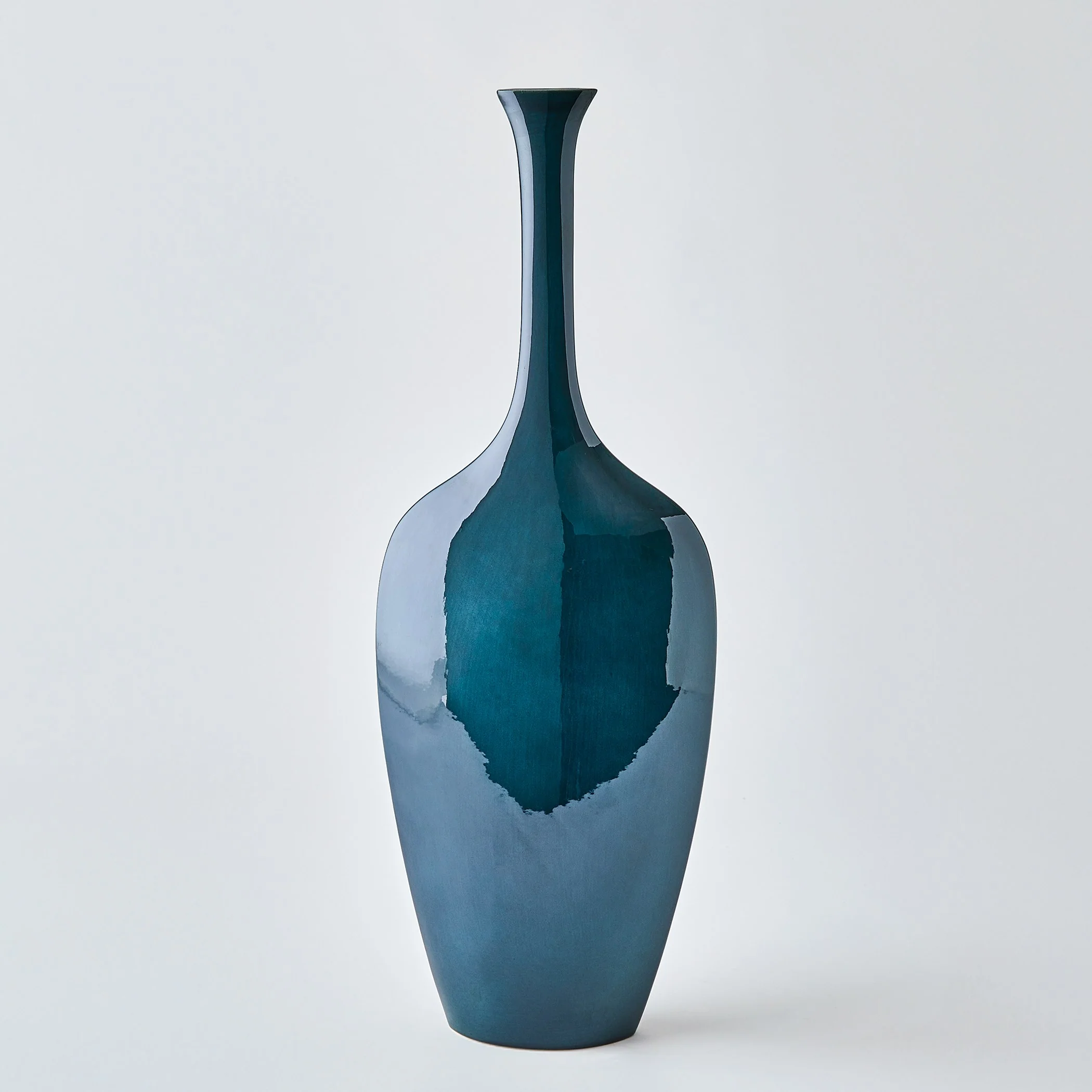 Global Views Silhouette Vase
