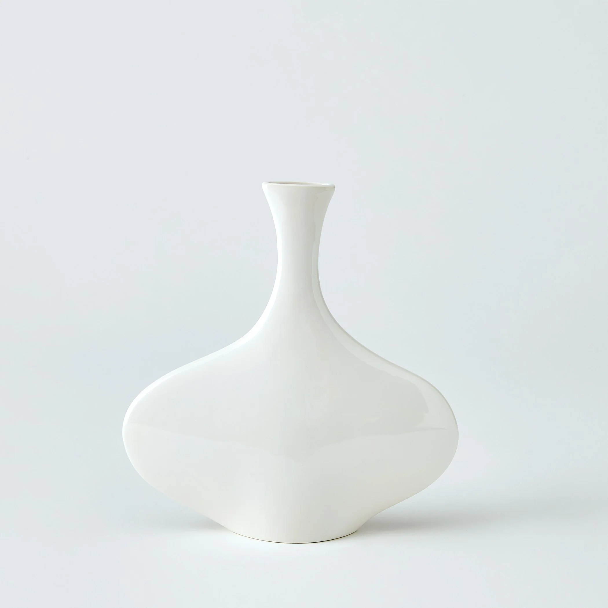 Global Views Silhouette Vase - Image 26