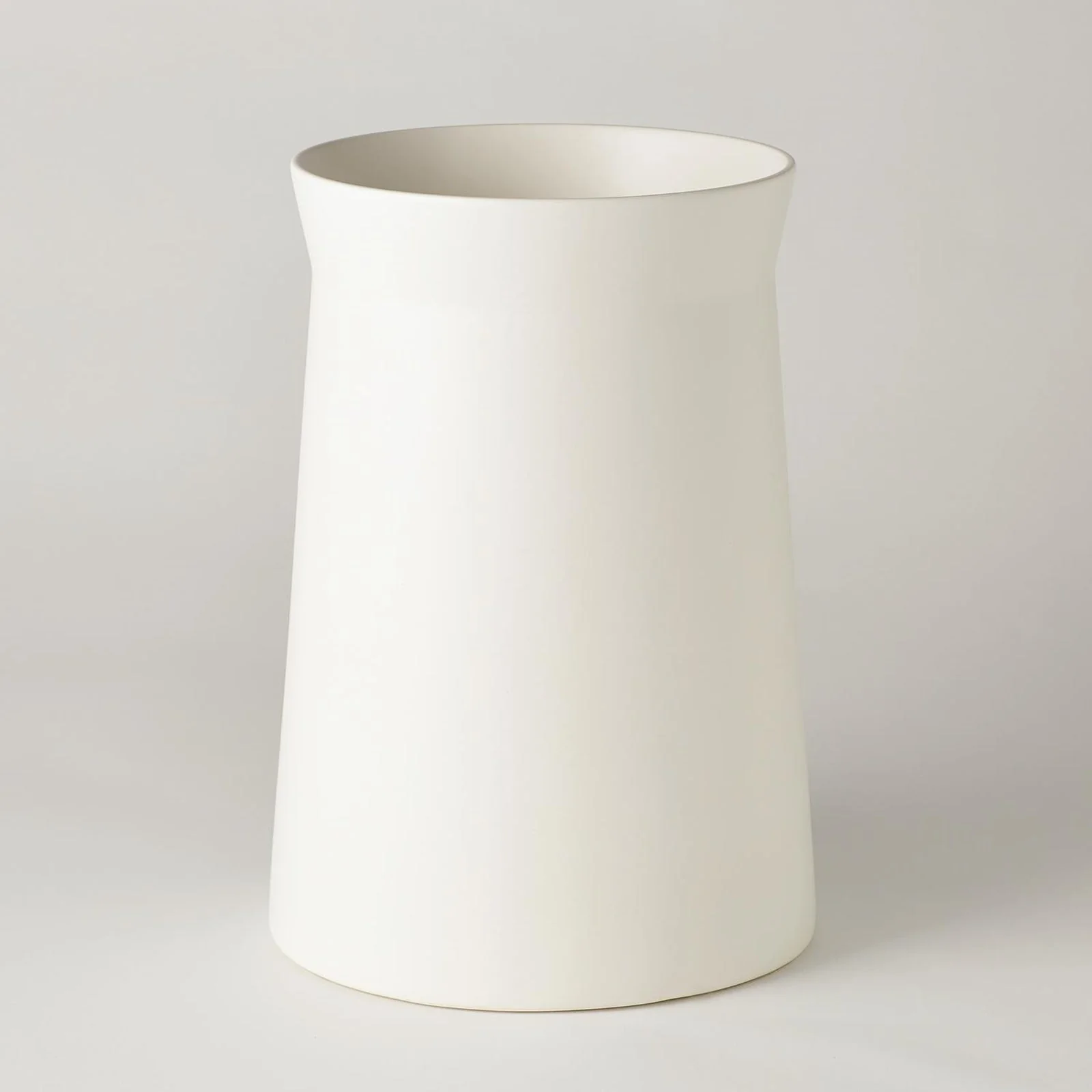 Global Views Soft Curve Vase - Image 5