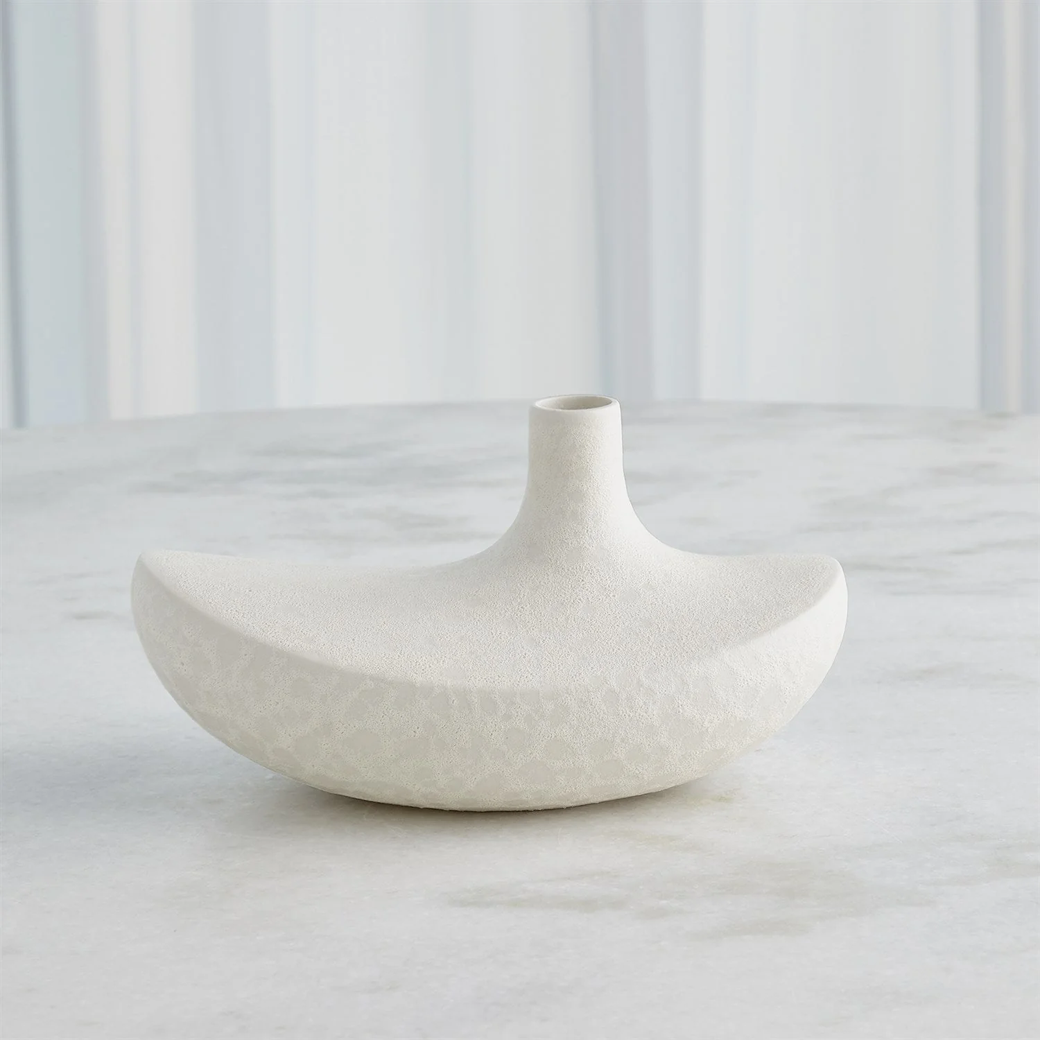 Global Views Solis Vase - White - Image 4