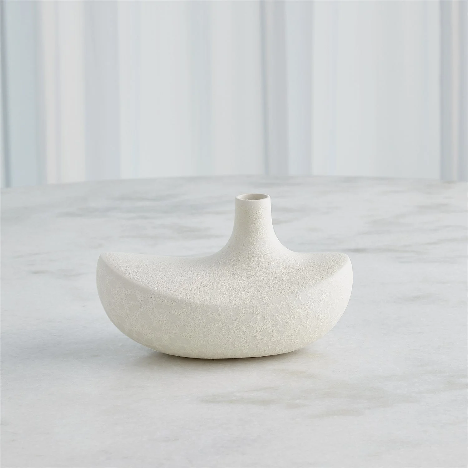 Global Views Solis Vase - White - Image 7