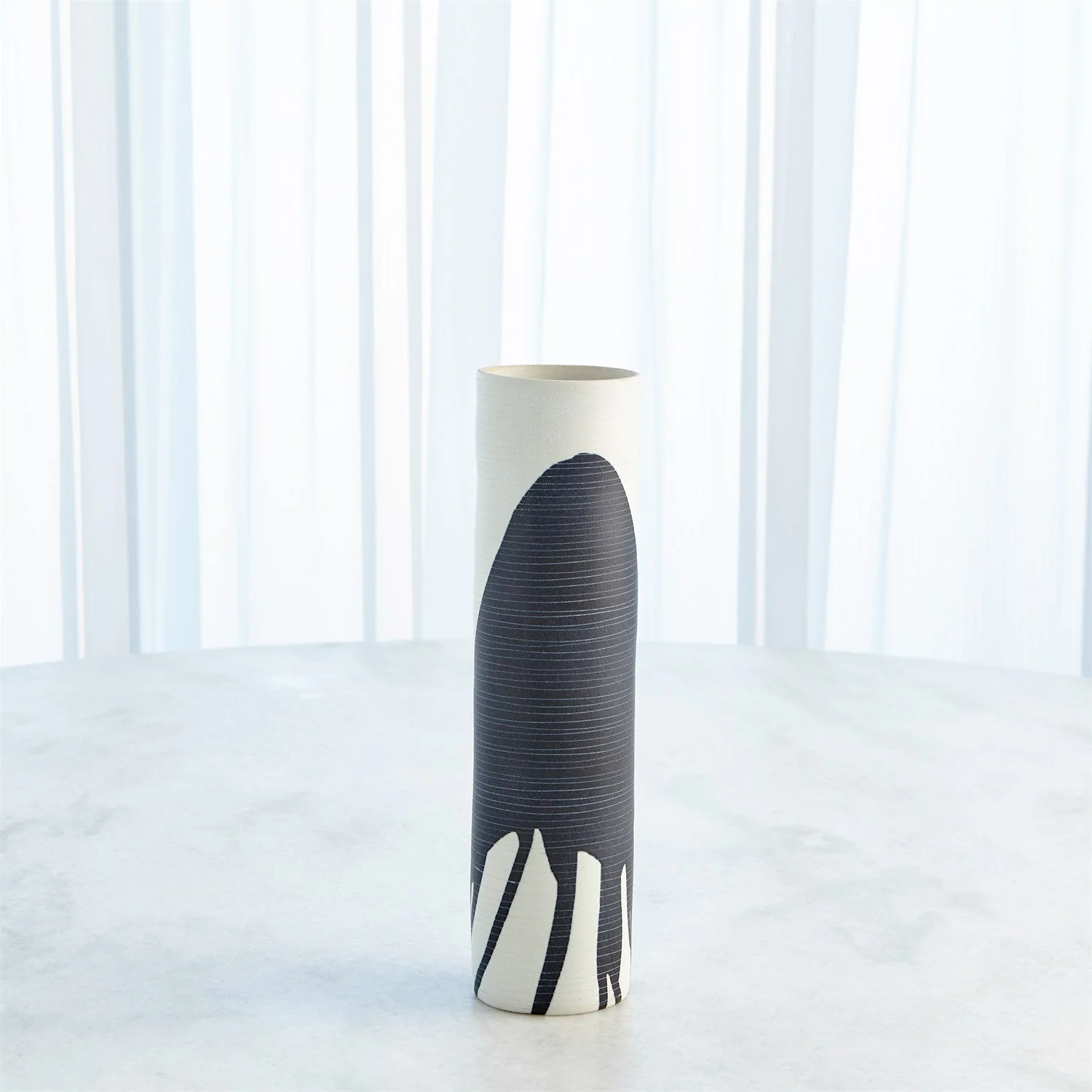 Global Views Splatter Vase - Ink - Image 12