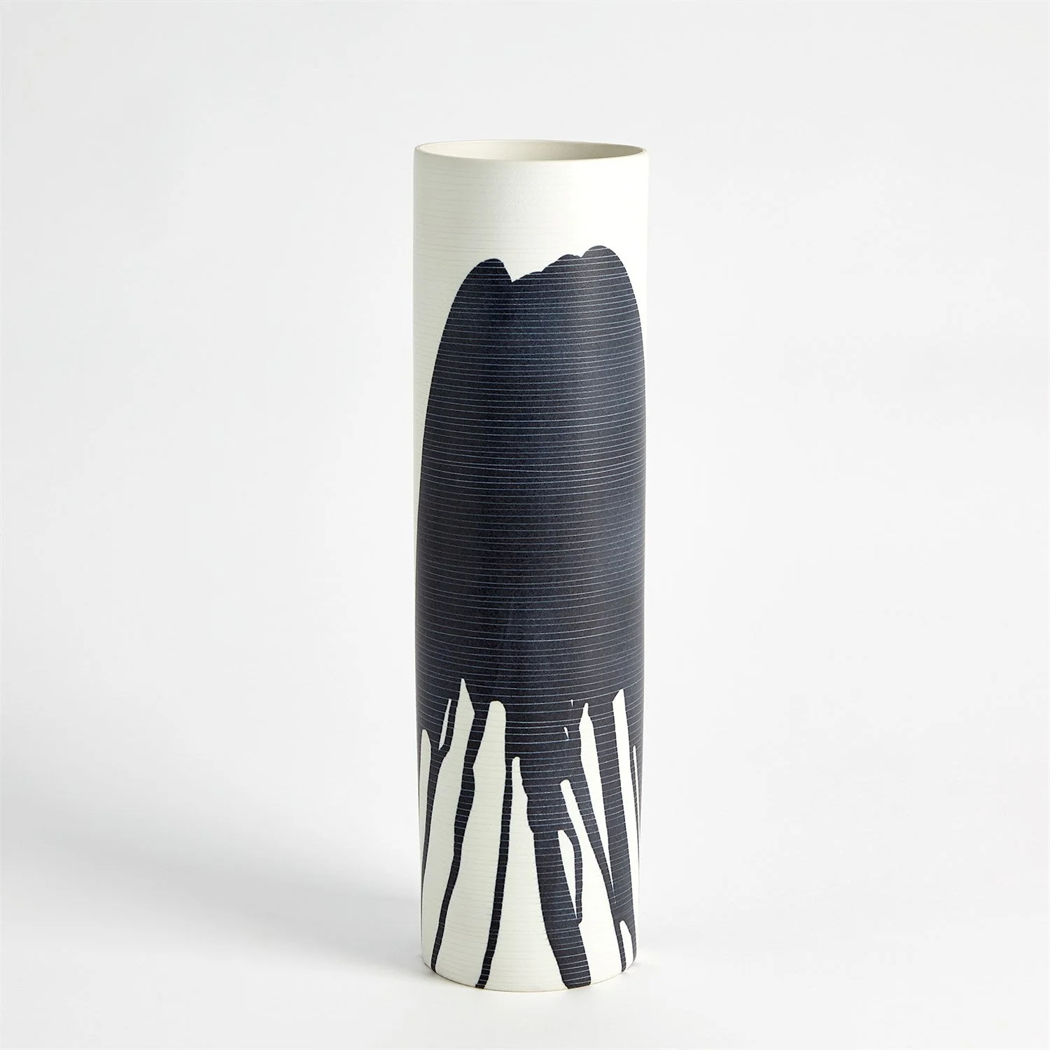 Global Views Splatter Vase - Ink - Image 9