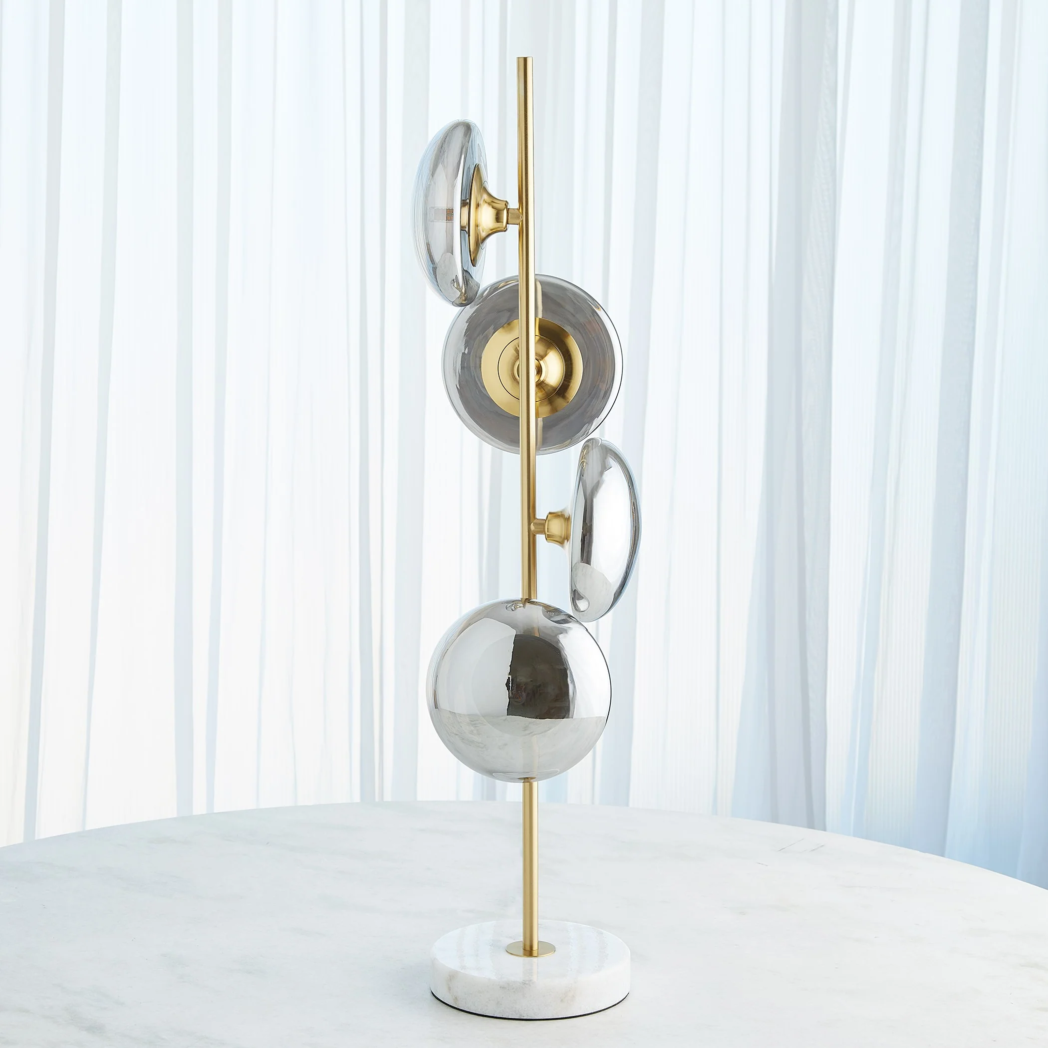Global Views Stellar Table Lamp oke/Brass - Image 11