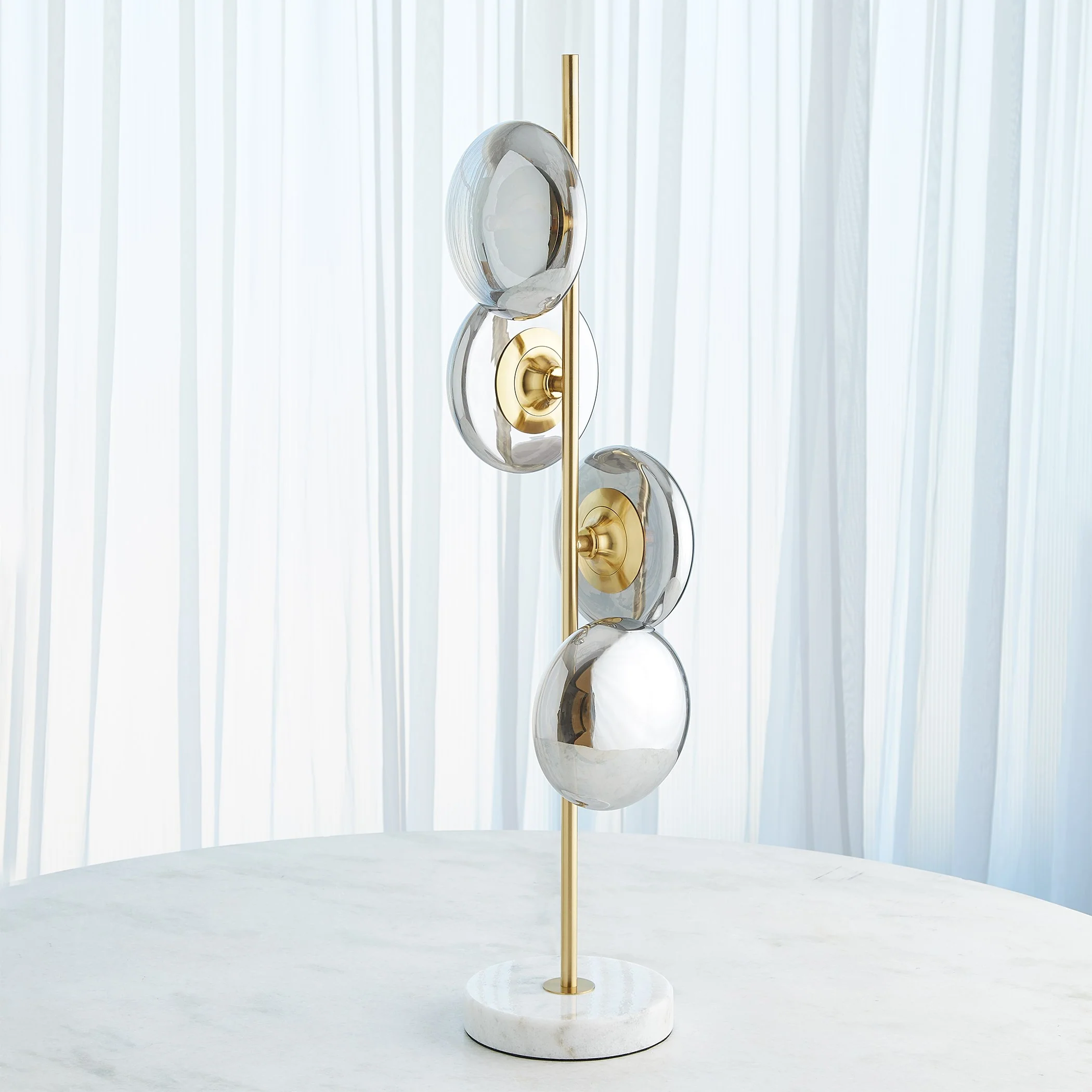 Global Views Stellar Table Lamp oke/Brass - Image 12
