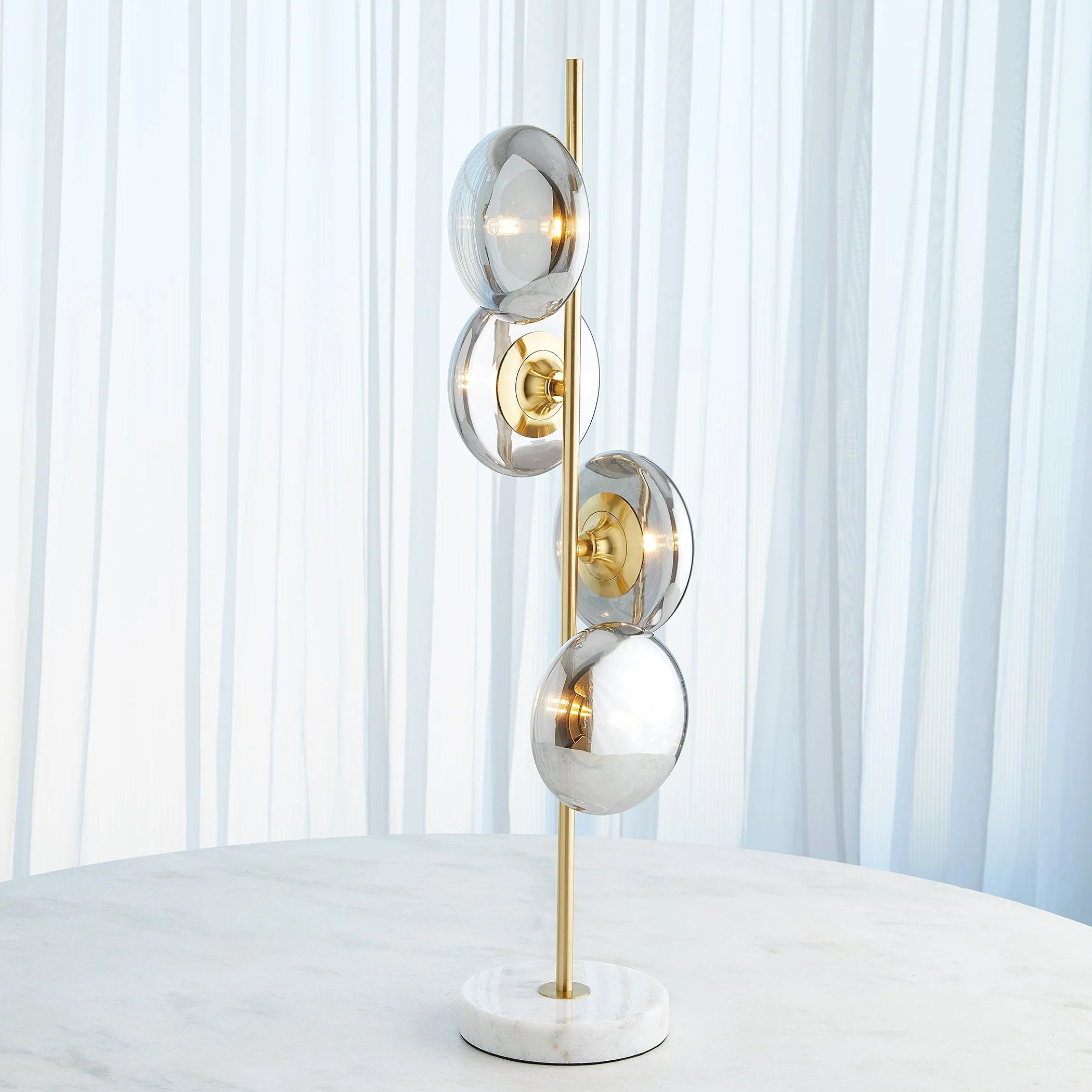 Global Views Stellar Table Lamp oke/Brass - Image 13