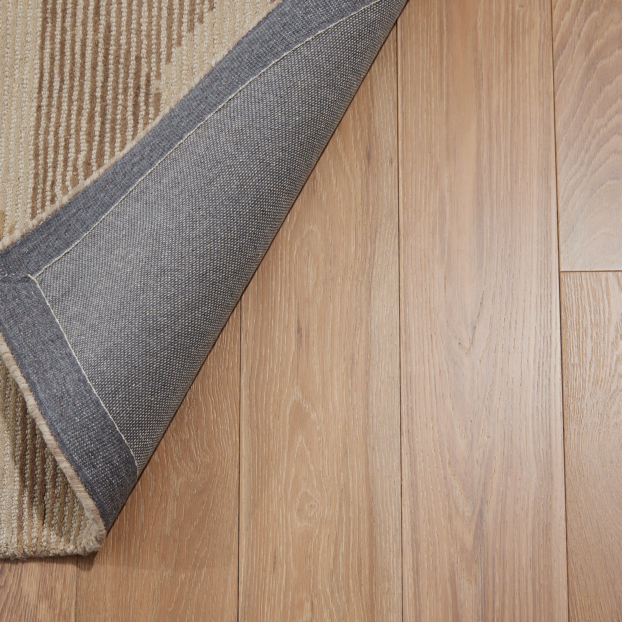 Global Views Stone Stud Rug-11' x 14' - Image 3