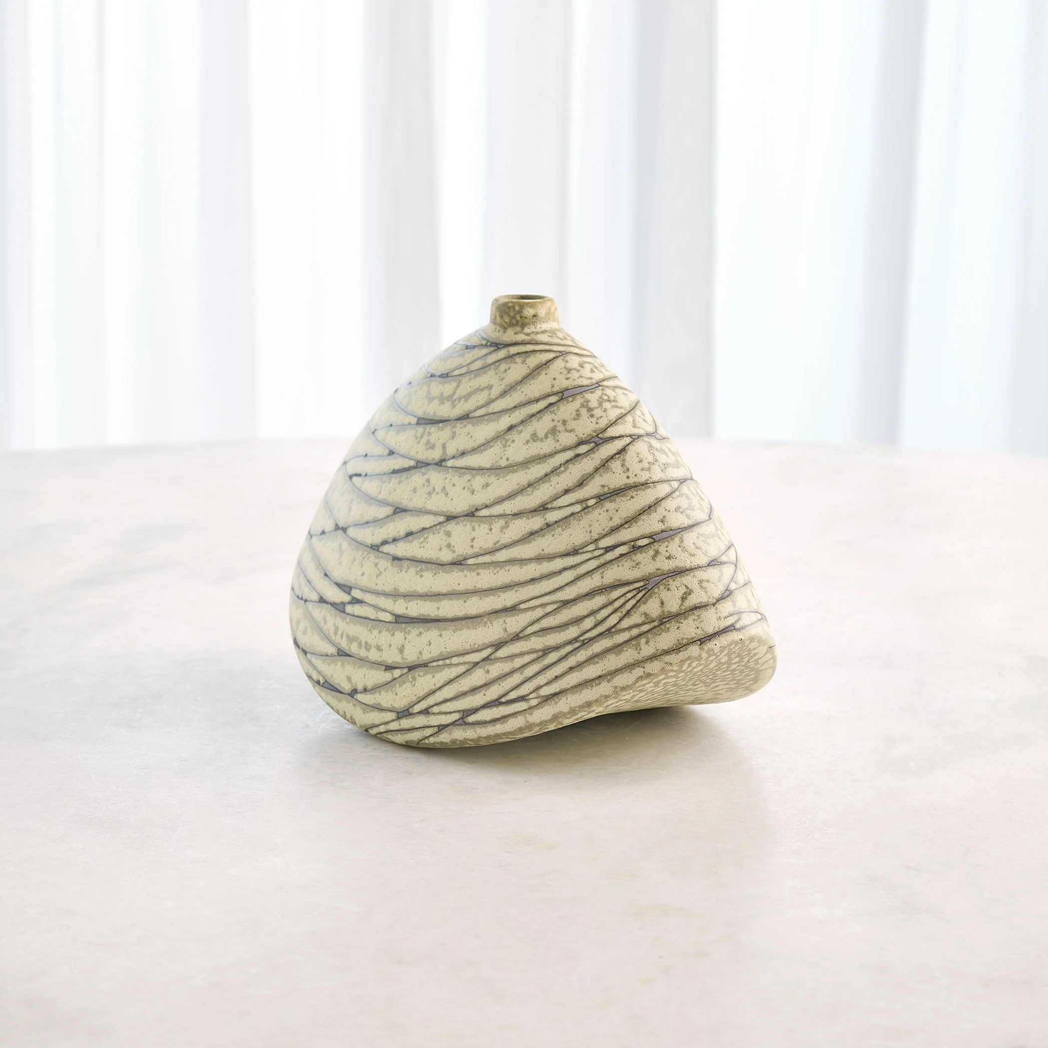 Global Views Stratum Vase Celery - Image 11