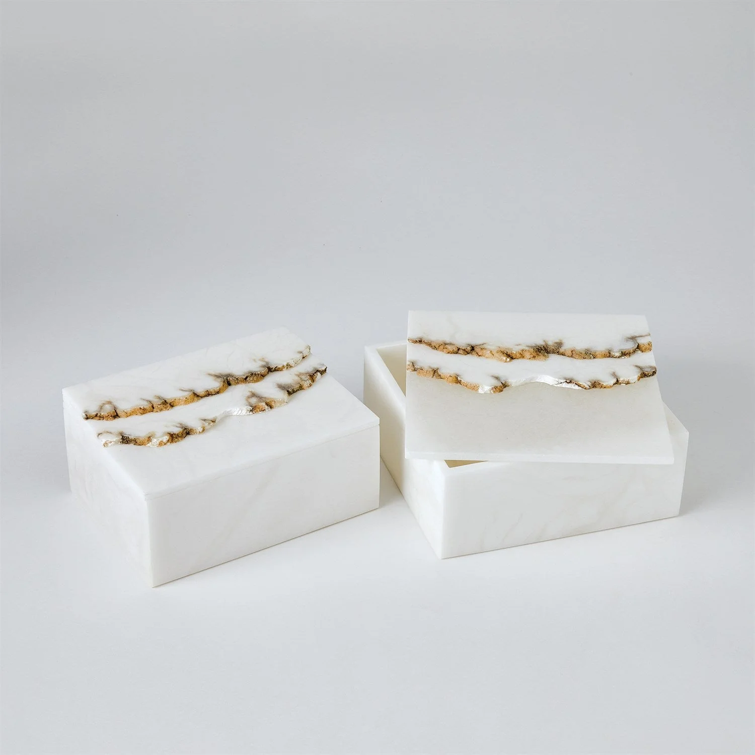 Global Views Terrain Alabaster Box - Image 2