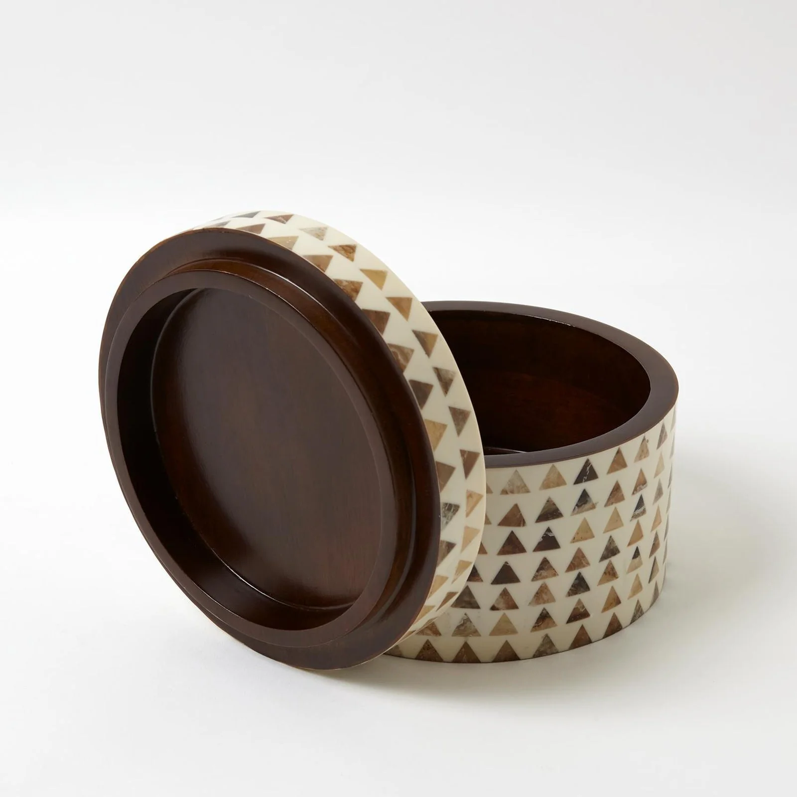 Global Views Triangle Stripe Box Round - Image 5