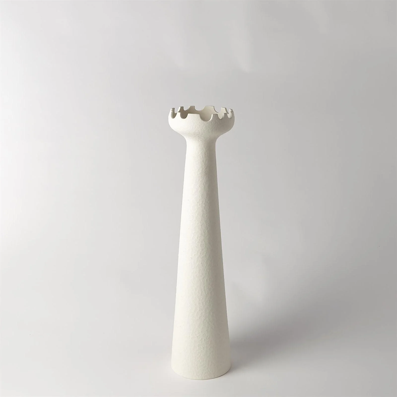 Global Views Vase - Image 9
