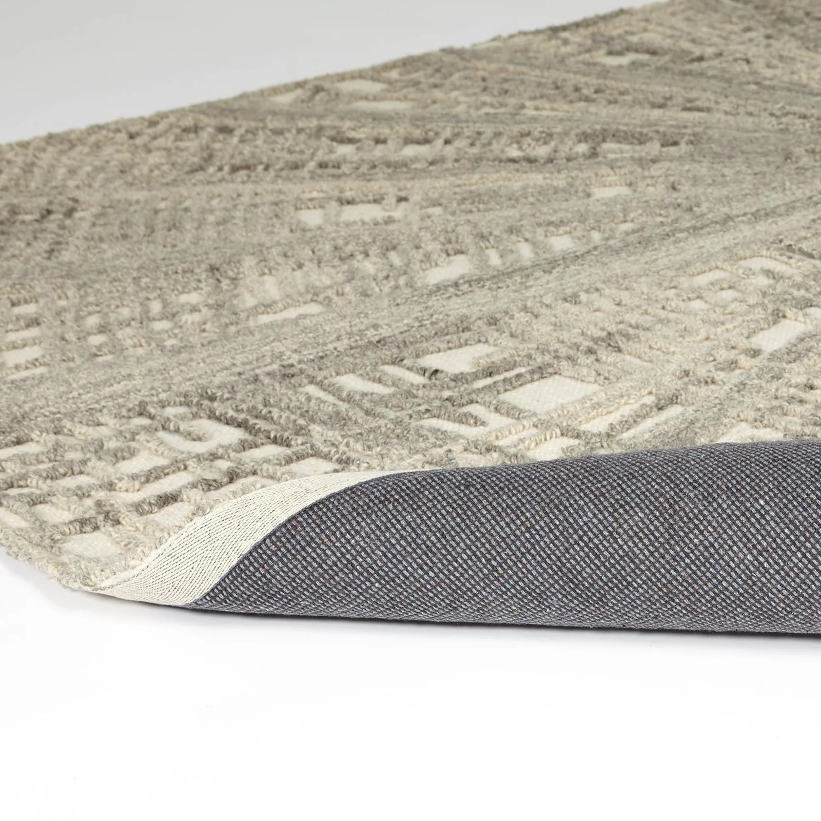 Global Views Vortex Rug-Ivory/Natural/Grey - Image 3