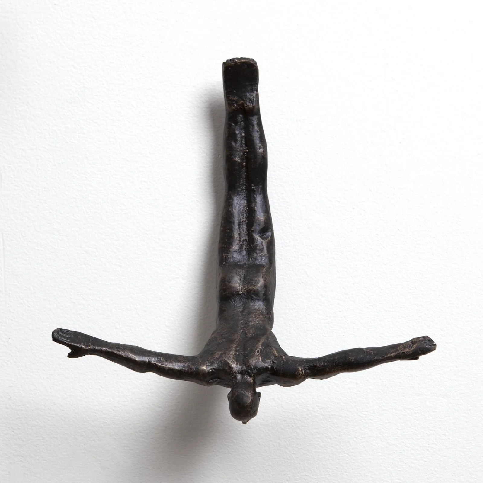 Global Views Wall Diver Sculpture - Image 3
