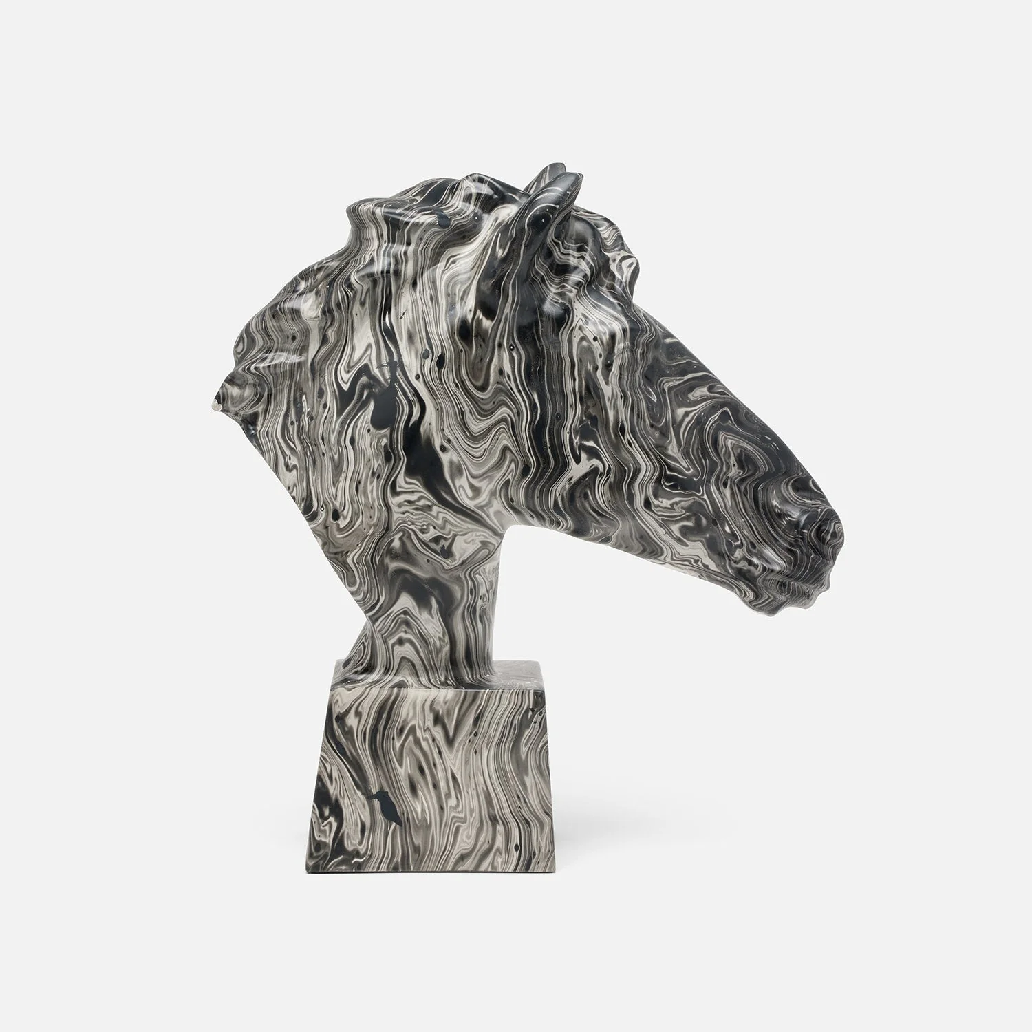 Hamish Resin Horse Object - Image 4