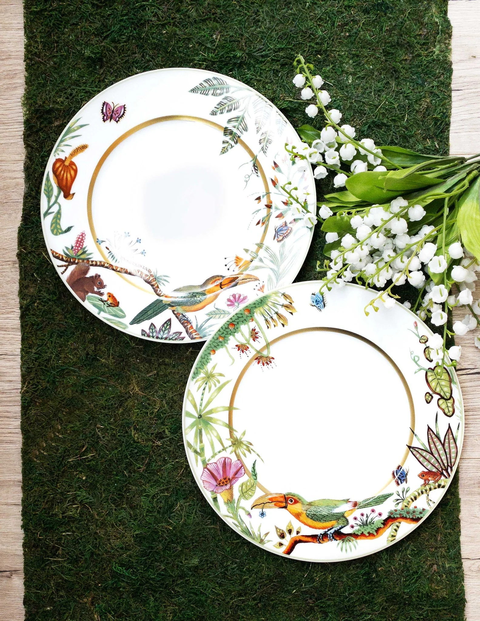 Haviland Alain Thomas Toucan Facing Right Dessert Plate - Image 2