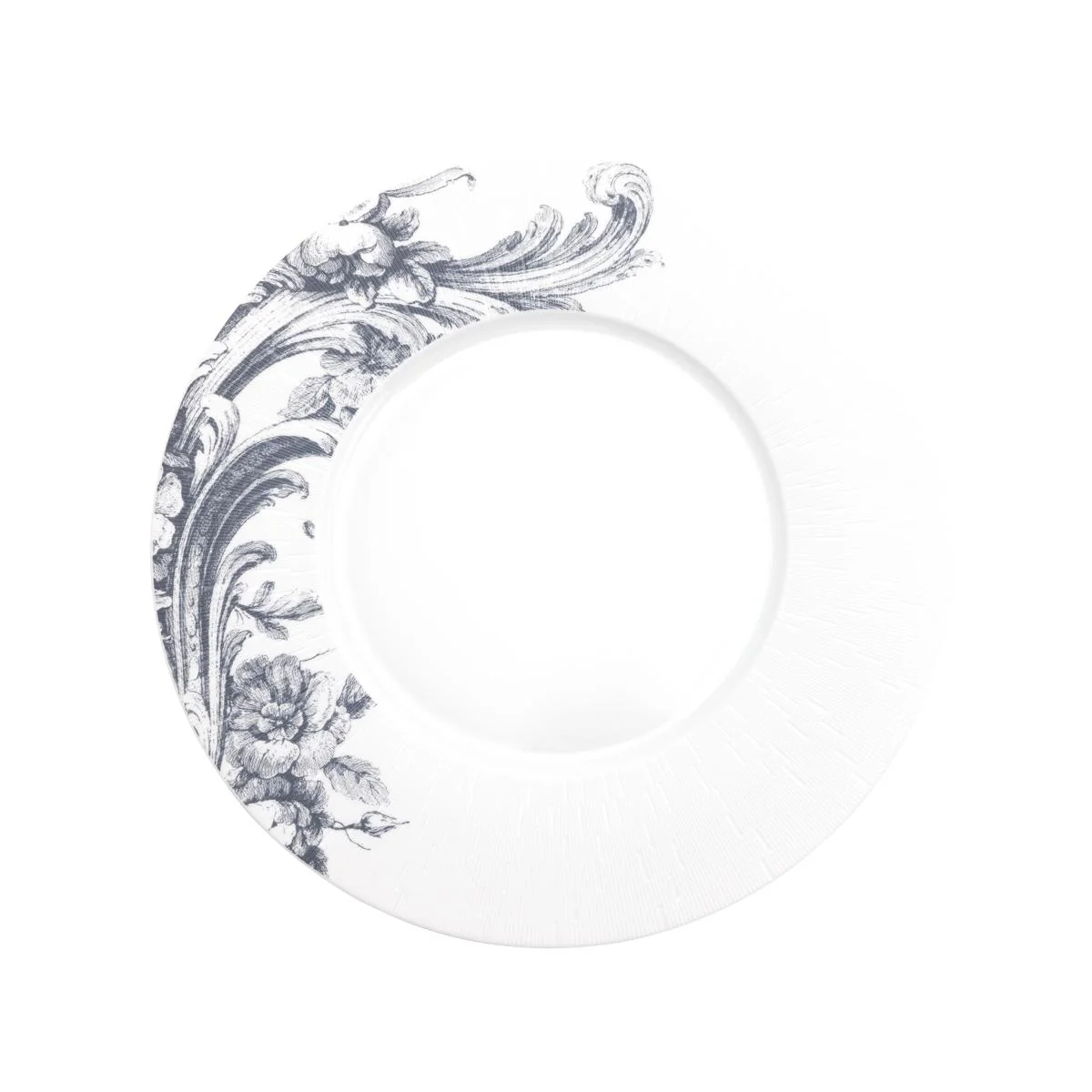Haviland Stanislas Large Dinner Plate - Image 3