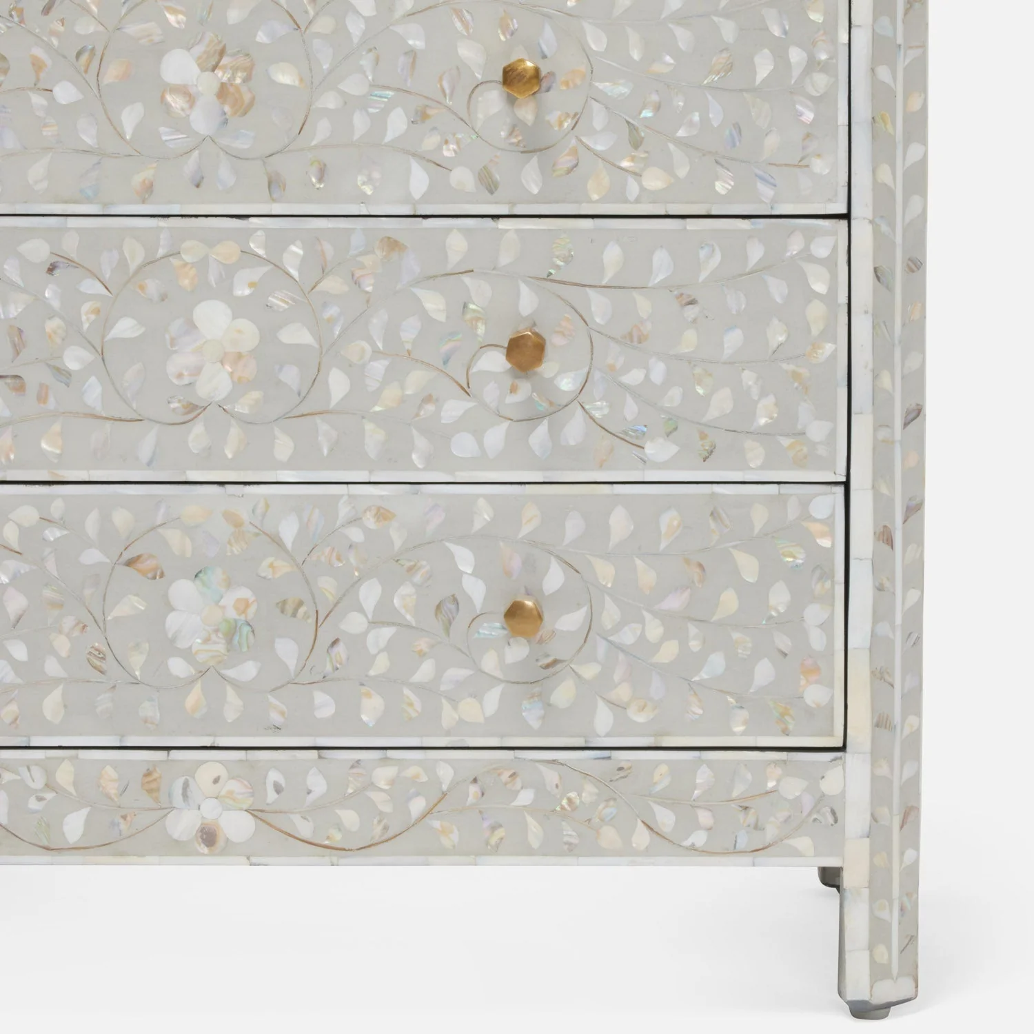 Hessa 36" Dresser - Image 3