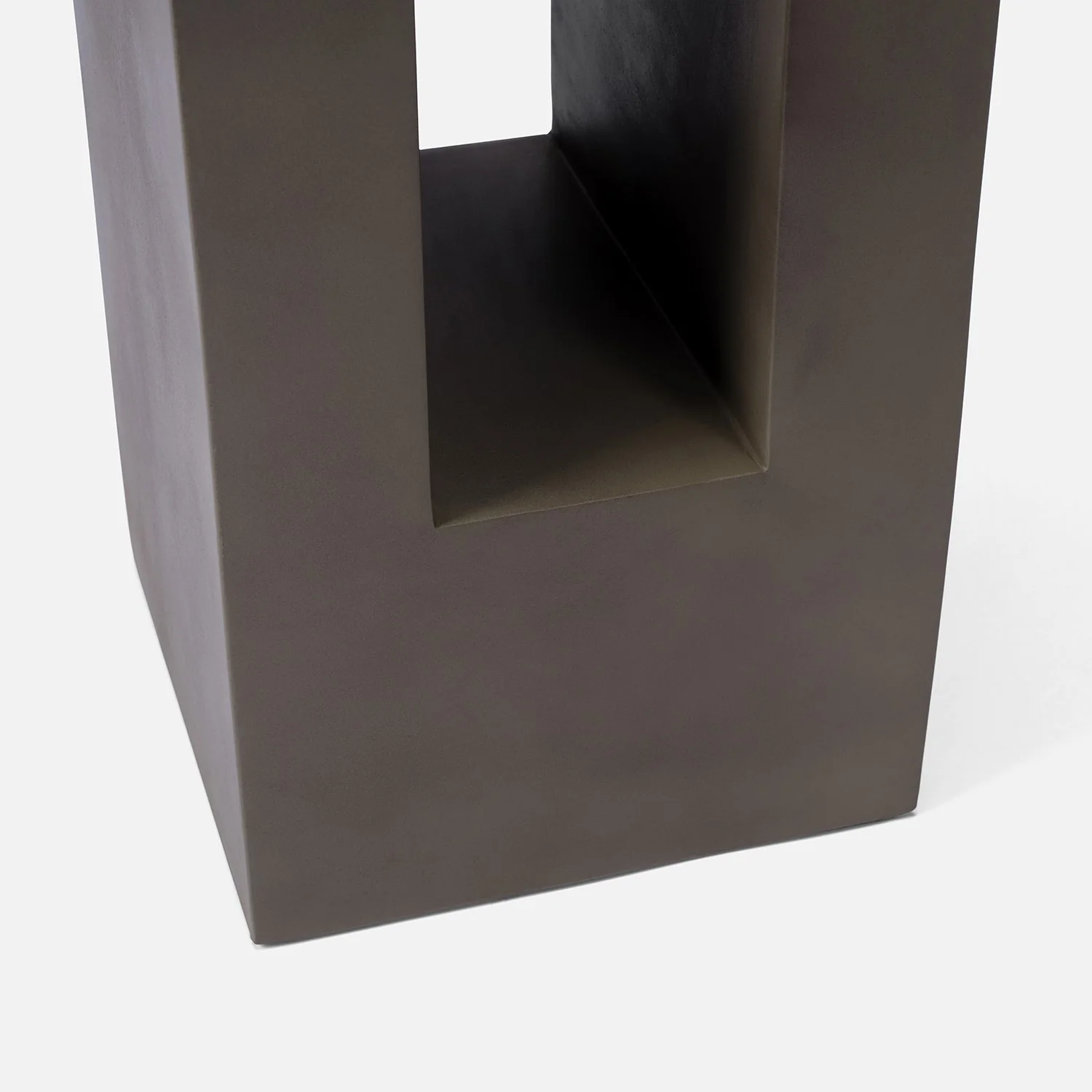 Hopkins Planter - Image 25