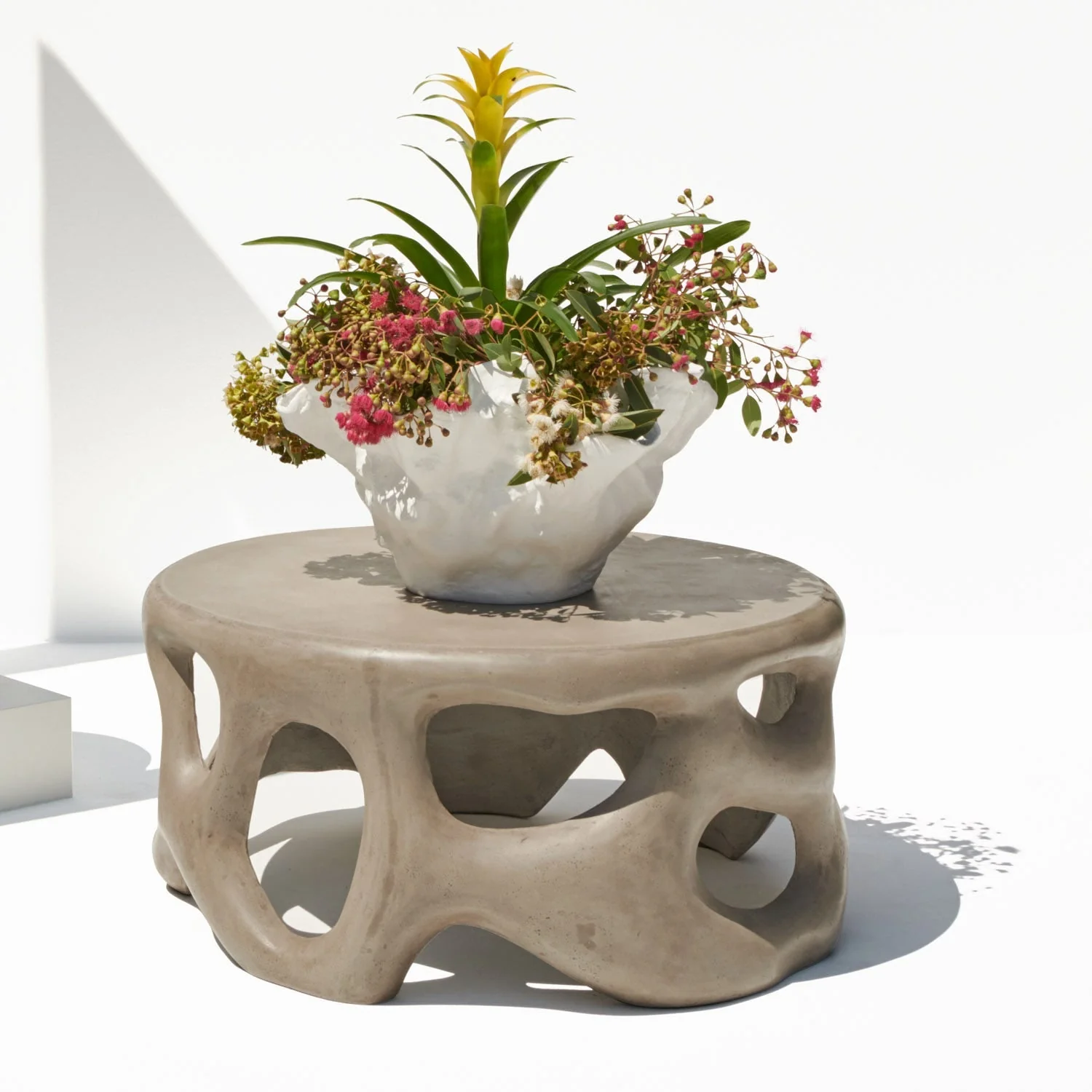 Hyde Outdoor Coffee Table - Image 3